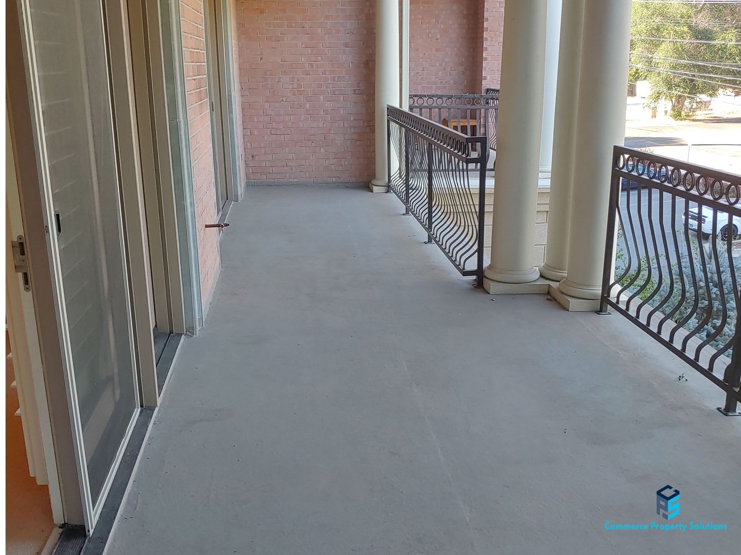 Stunning Penthouse Unit with Beautiful Views available for Rent! – photo 5