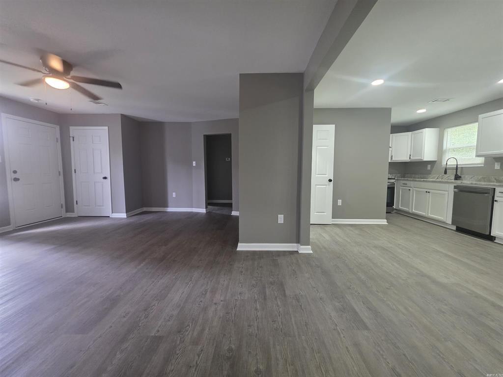 407 Rock Street – photo 4