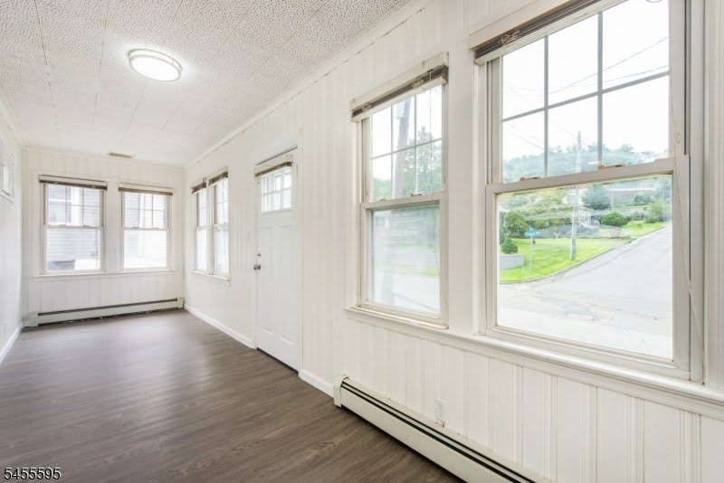 58 Stanley Rd – photo 3