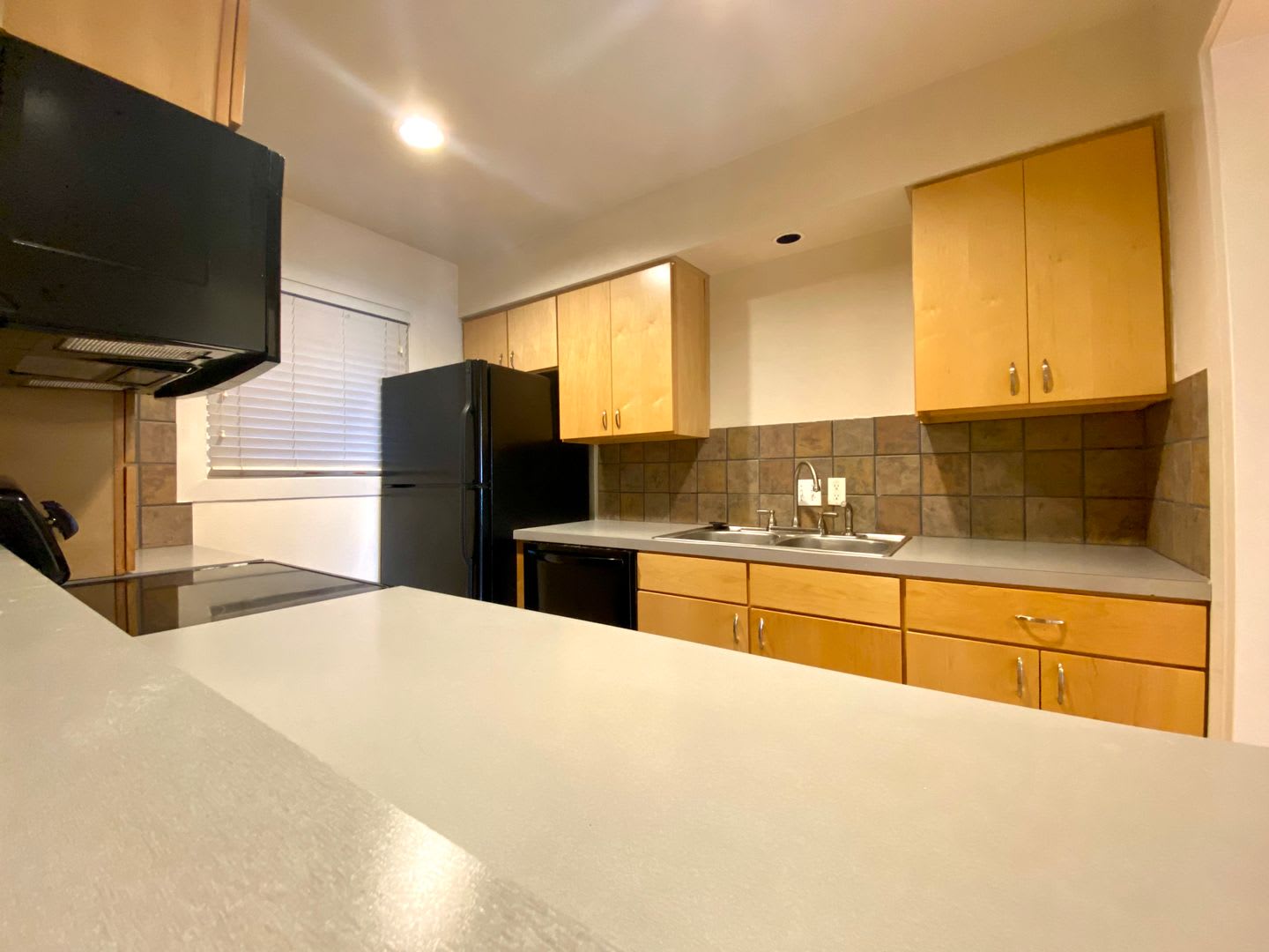 Updated 2 Bedroom off Guadalupe! 3815 Guadalupe – photo 4