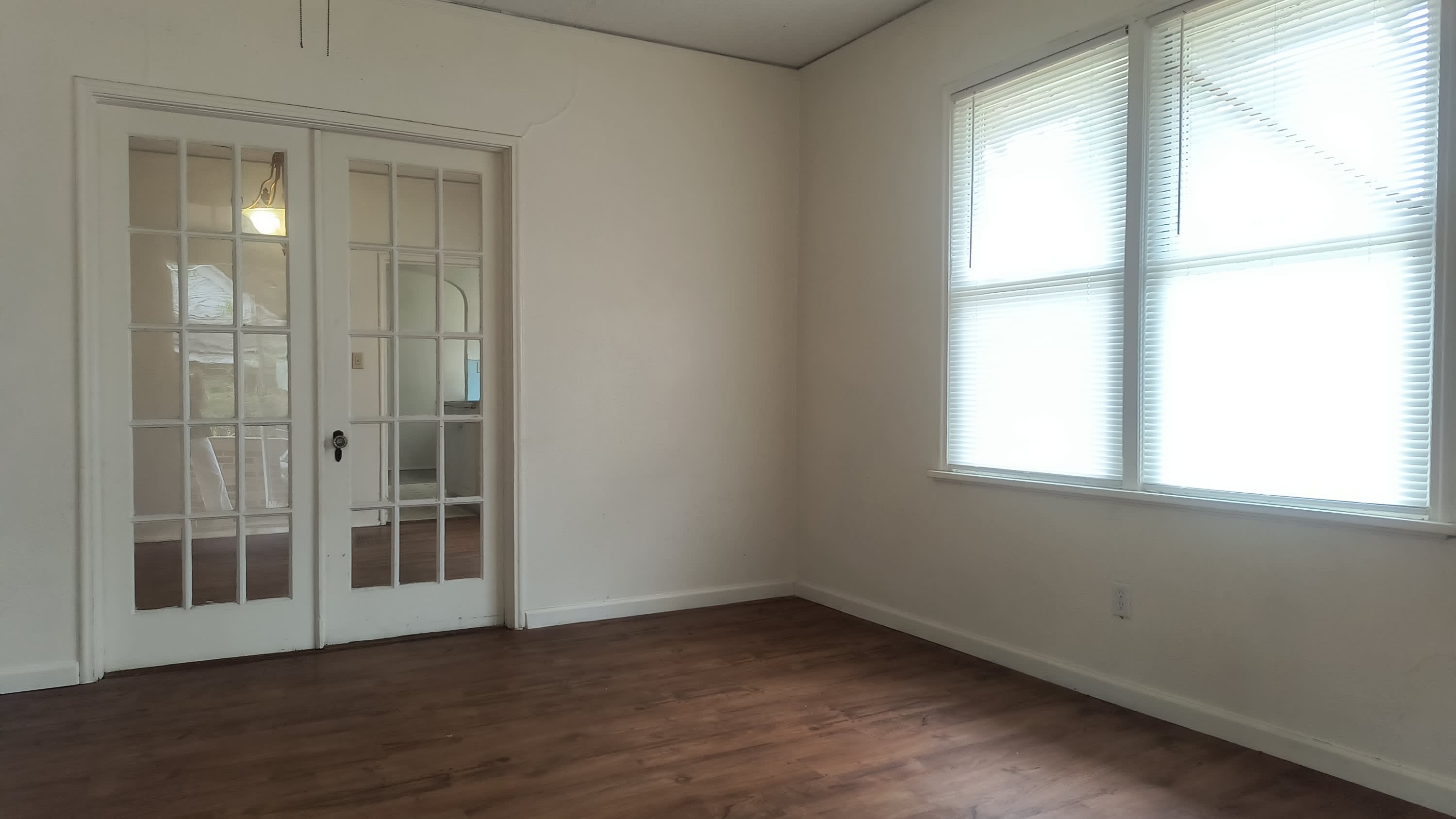 101 W. 17th Ave. – photo 3