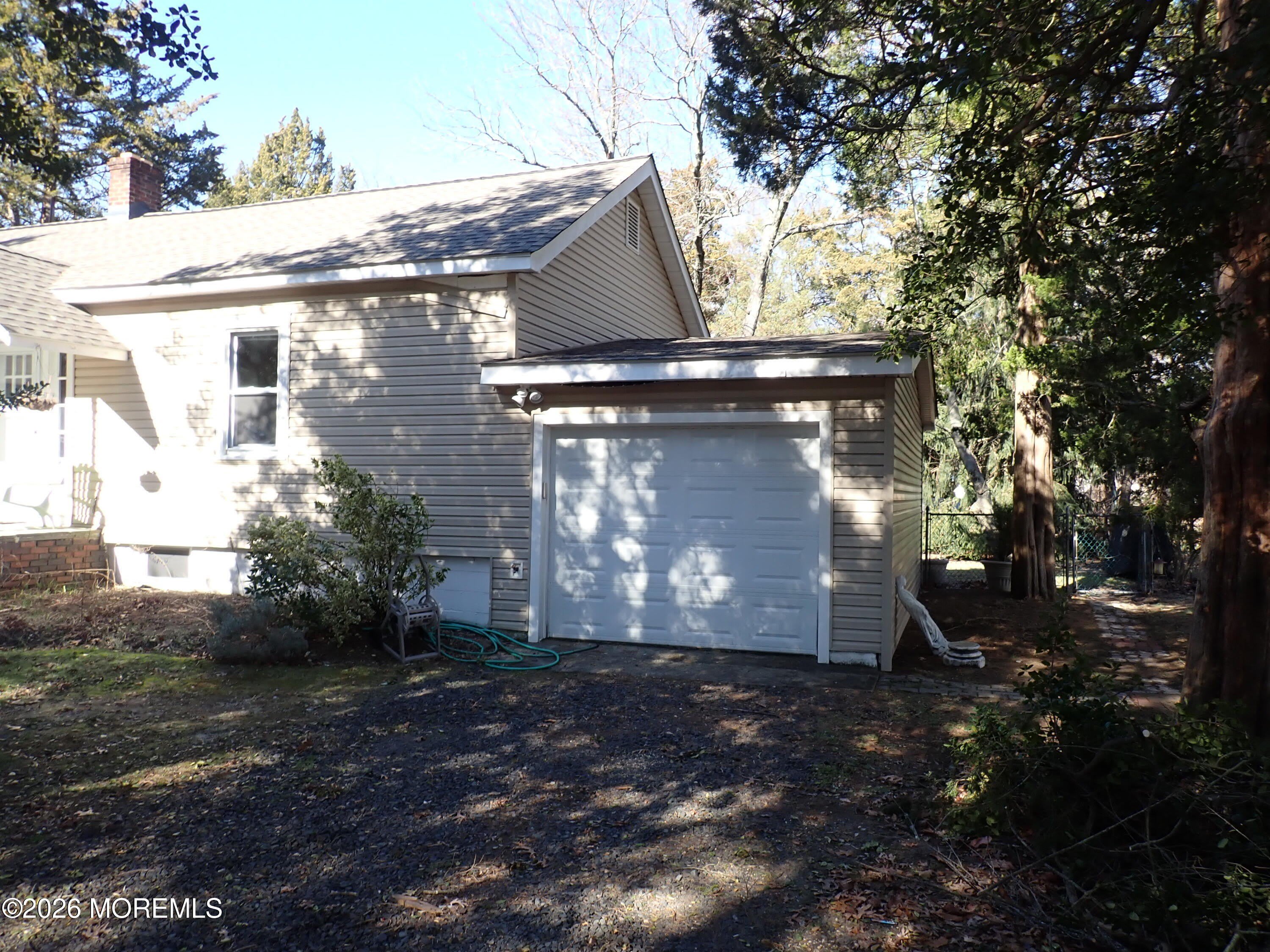 1490 Davidson Avenue – photo 5