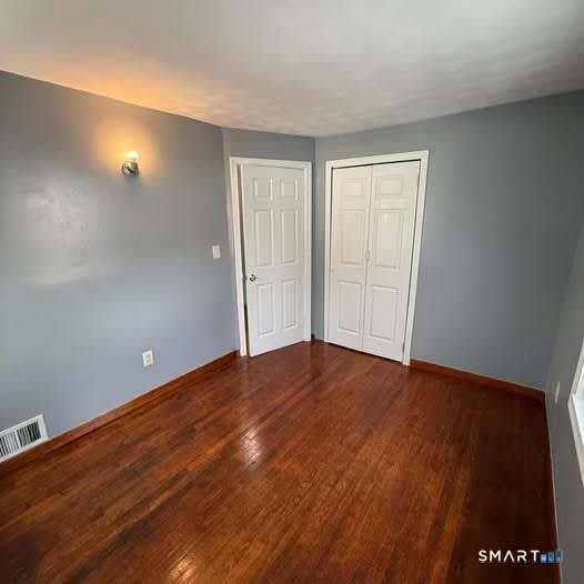 290 Priscilla Street – photo 5