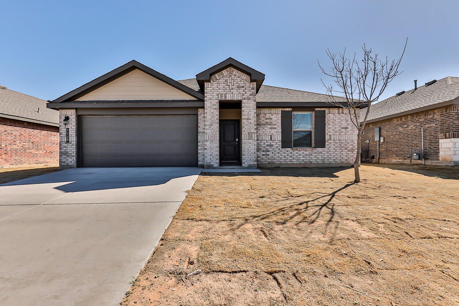 7729 92Nd Street – photo 1