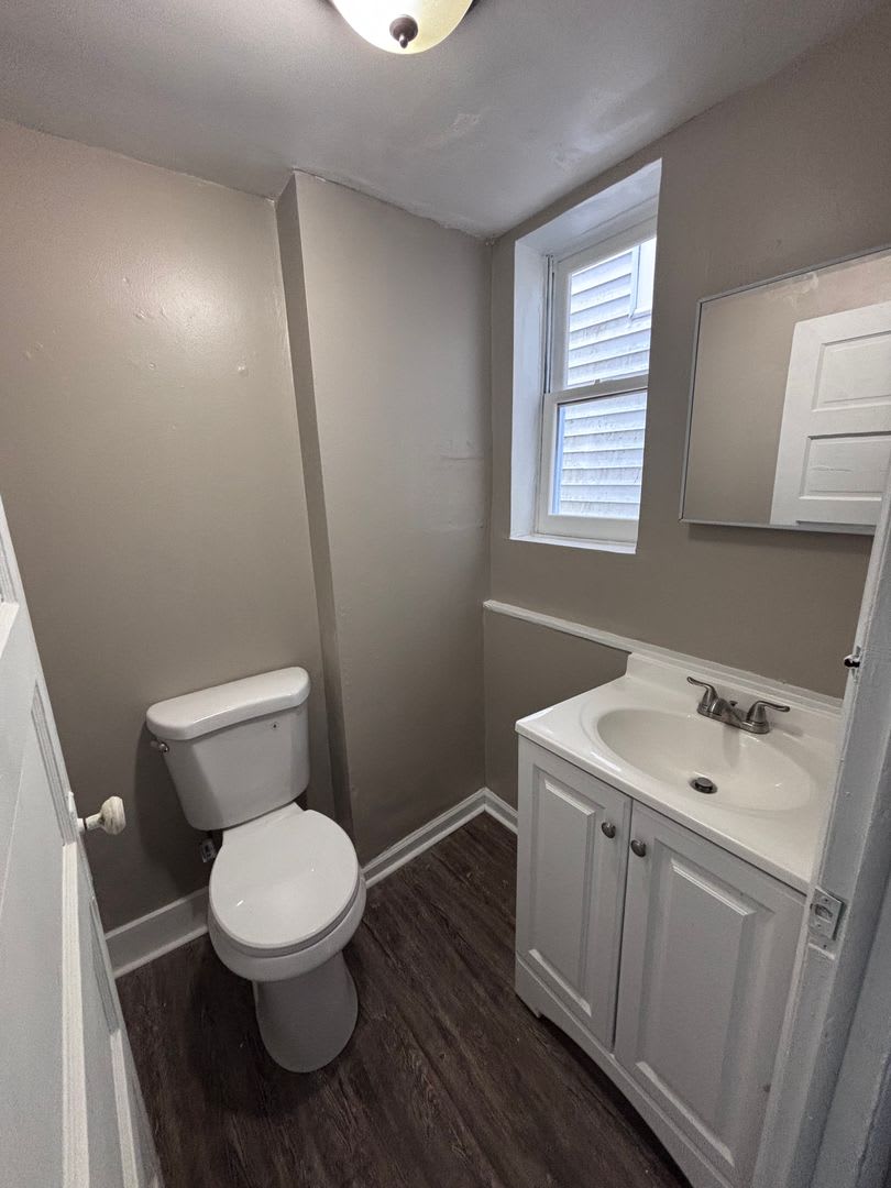 4 Bed/1.5 Bath Single Family Home Located in Albany! – photo 4