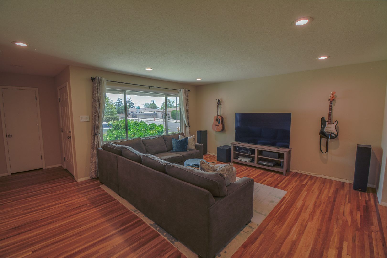 9501 Arvilla Ave. NE – photo 4
