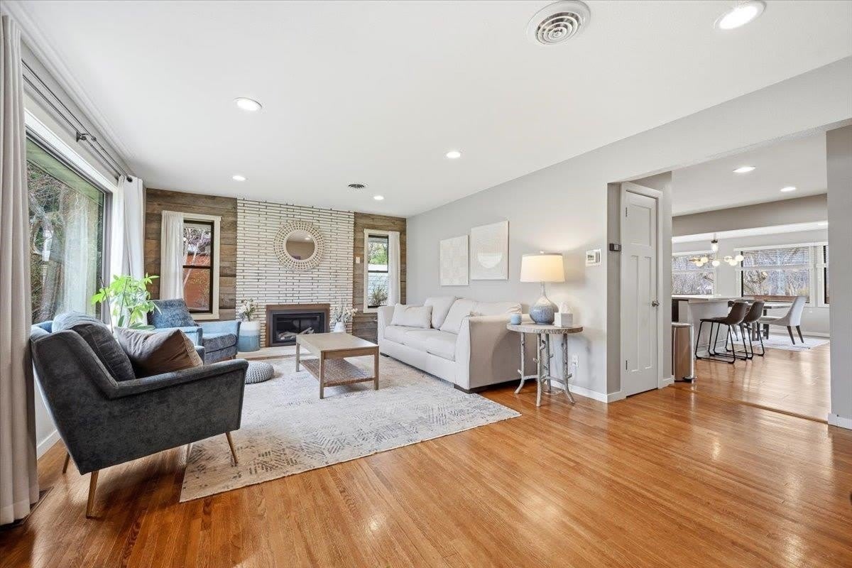 133 S 5th Street – photo 5