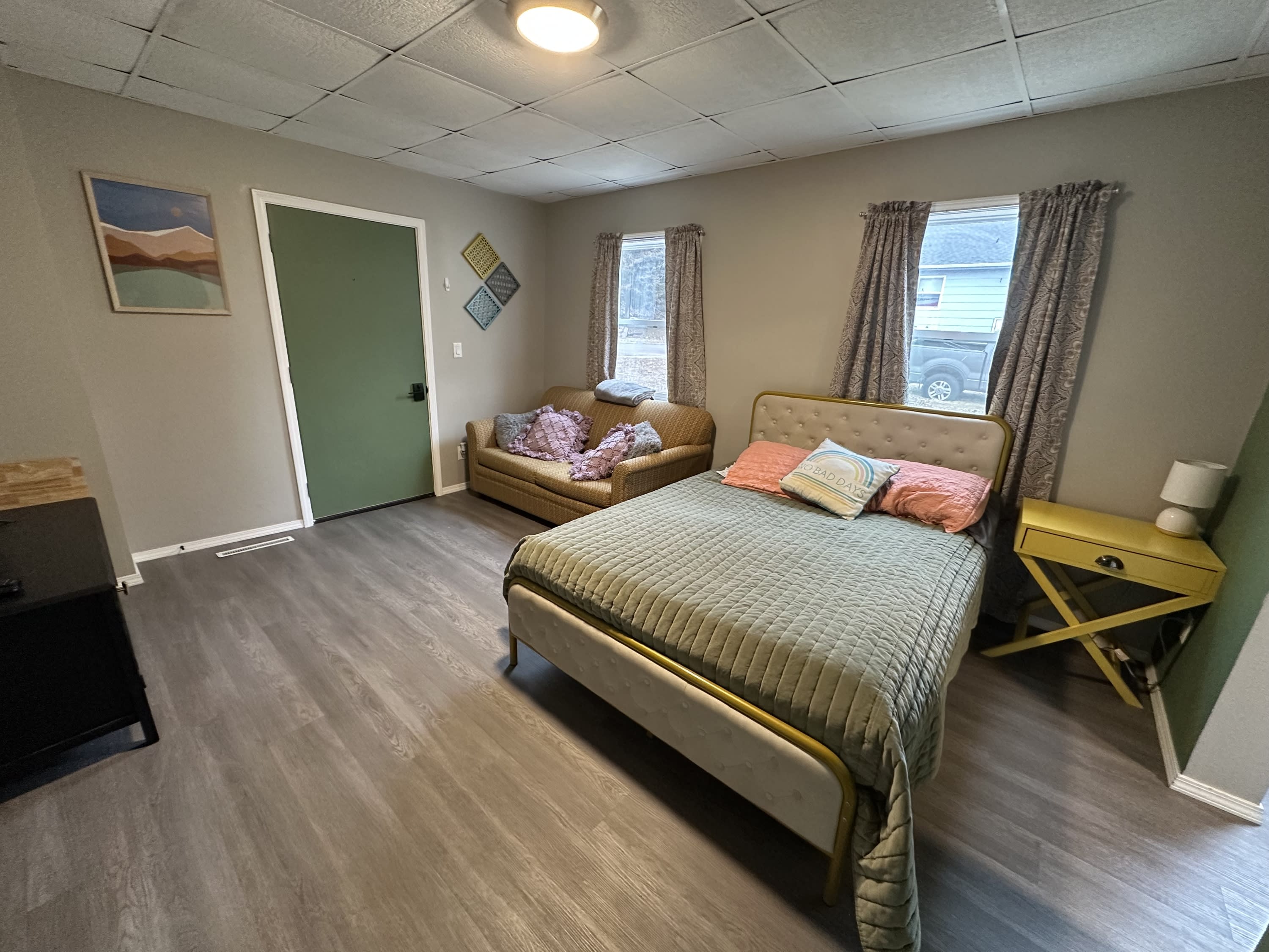 302 N Spring Ave 2 – photo 2