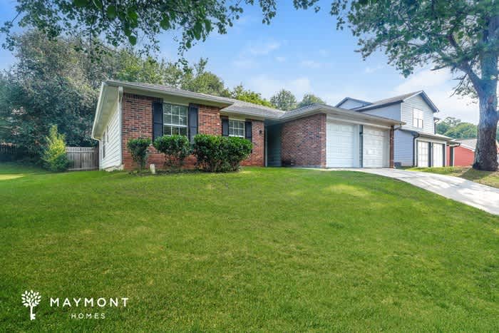 1901 Corners Circle – photo 3