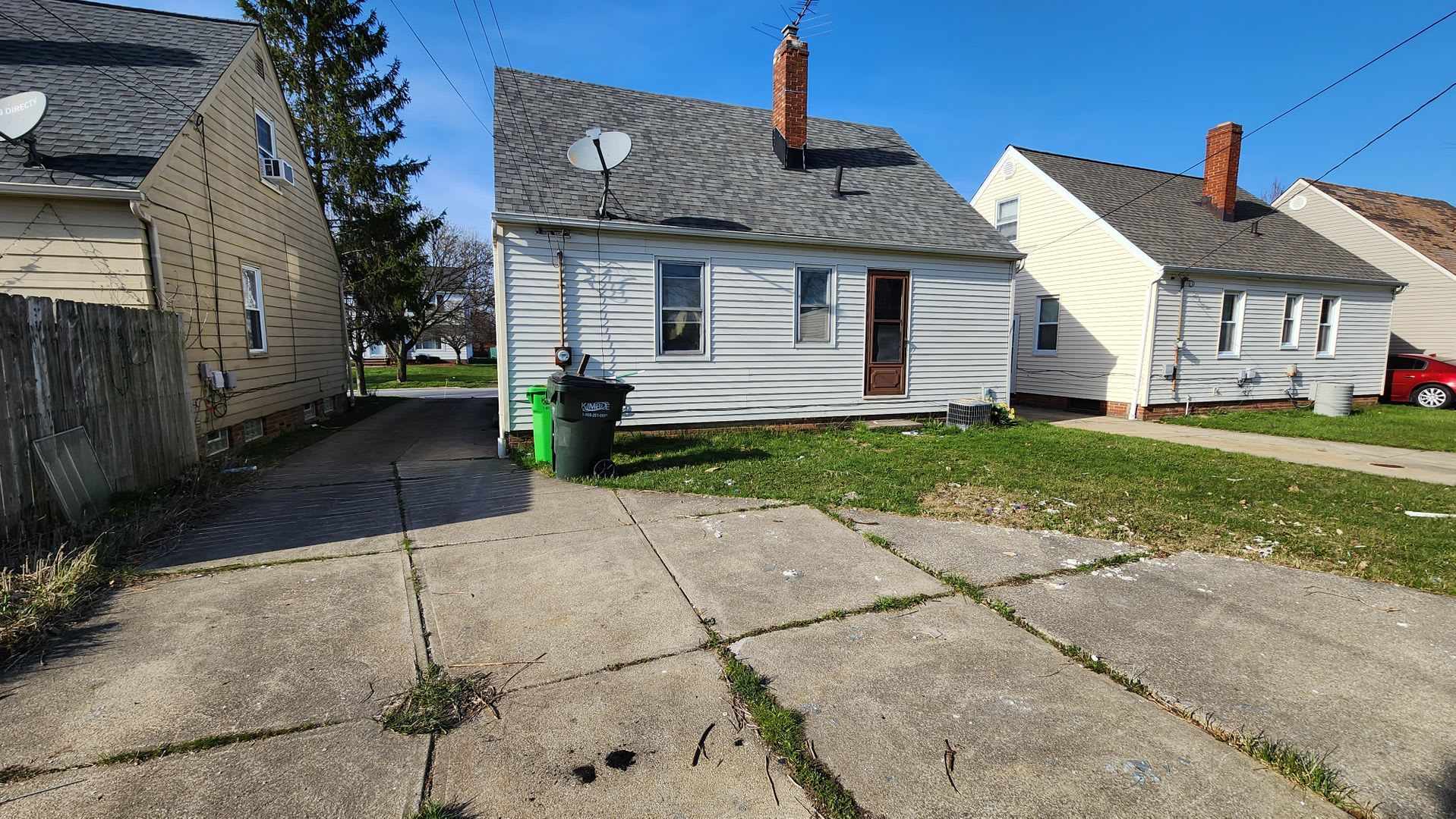 3 Bedroom 2 Bathroom House – photo 3