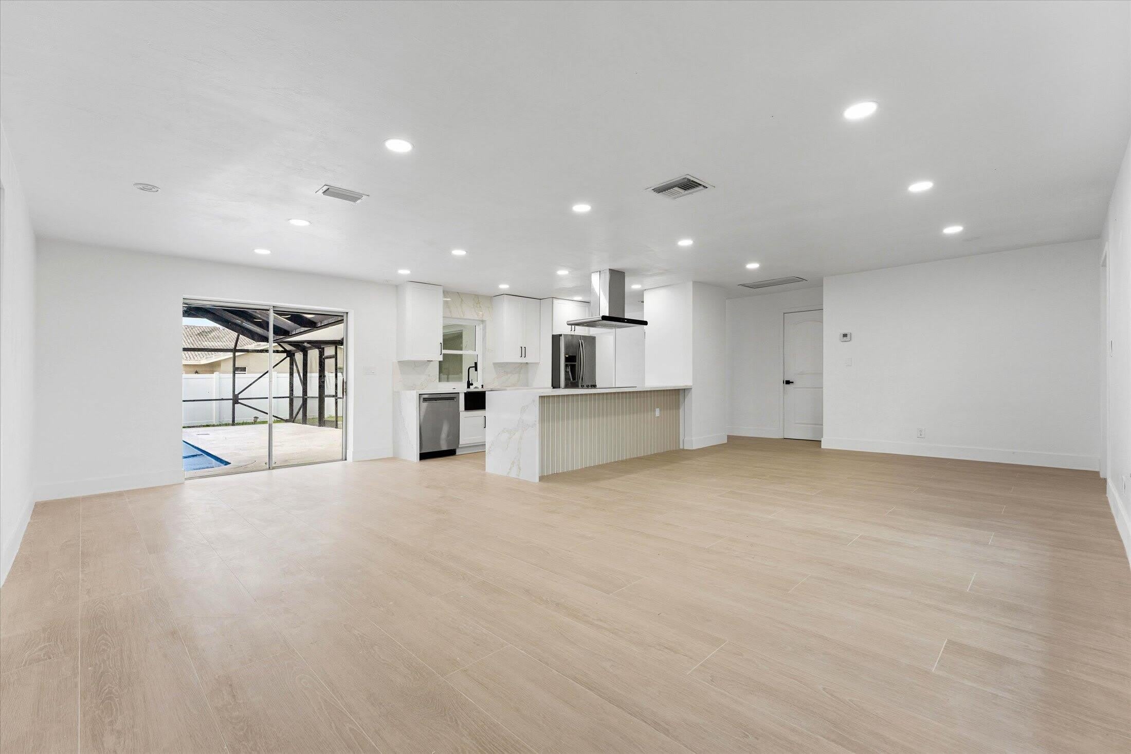 1540 Nw 10Th Street – photo 5