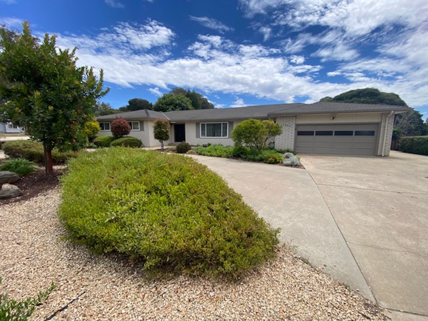 11755 Tam O'Shanter Drive – photo 2