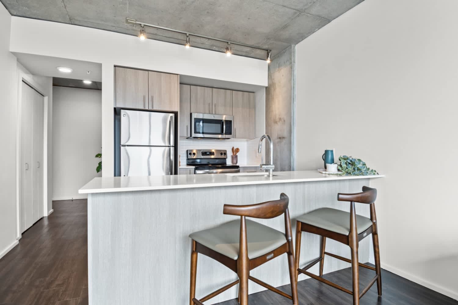 NV Apartments – photo 2