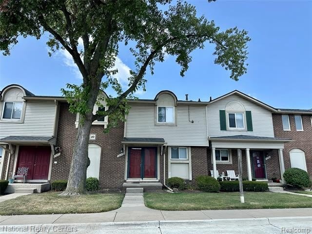 2057 W Franklin Drive – photo 1