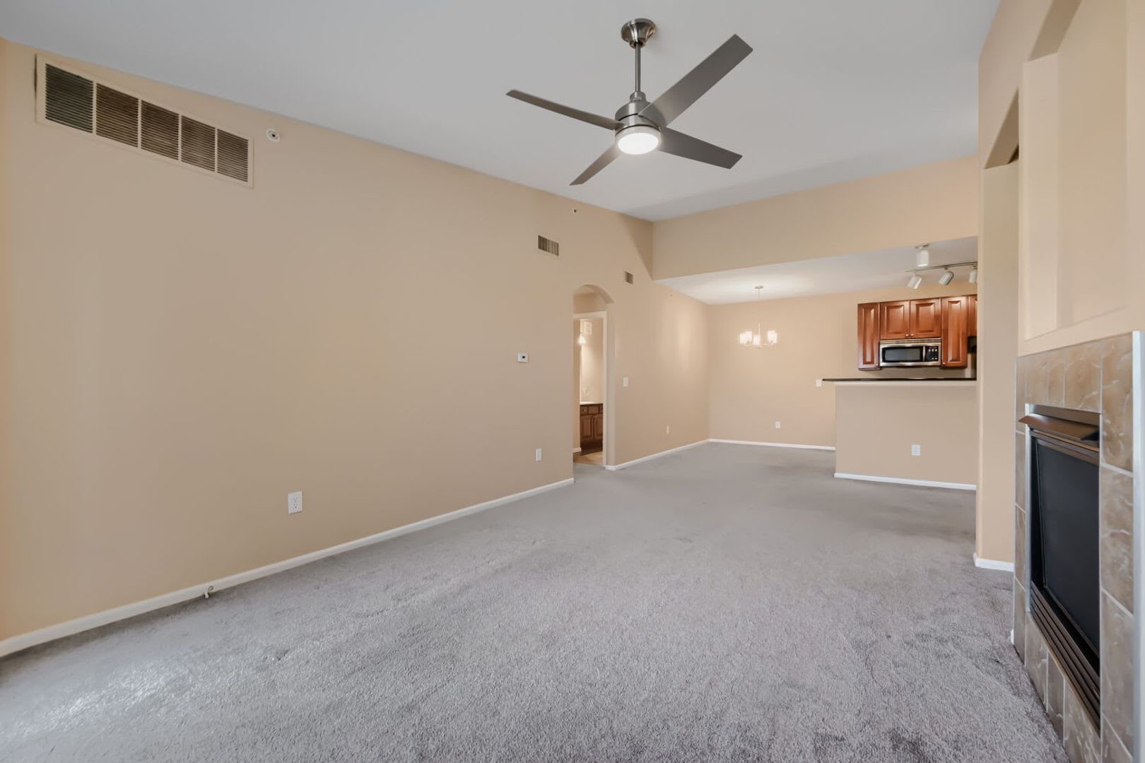500 Off 1St Month S Rent Beautiful 2 Bedroom 2 Bathroom Condo At Blue Sky At Vista Ridge Available Now – photo 4