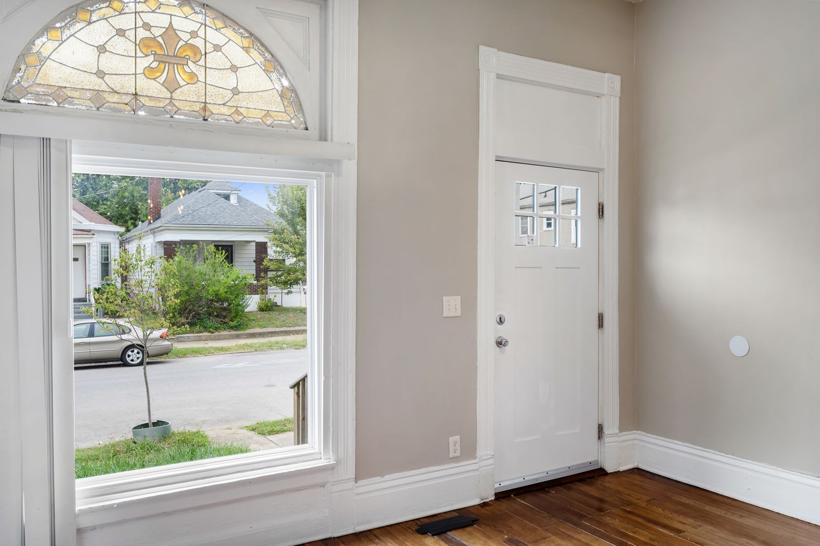 Remodeled 3BR/ 2BA Home in Shelby Park! – photo 3
