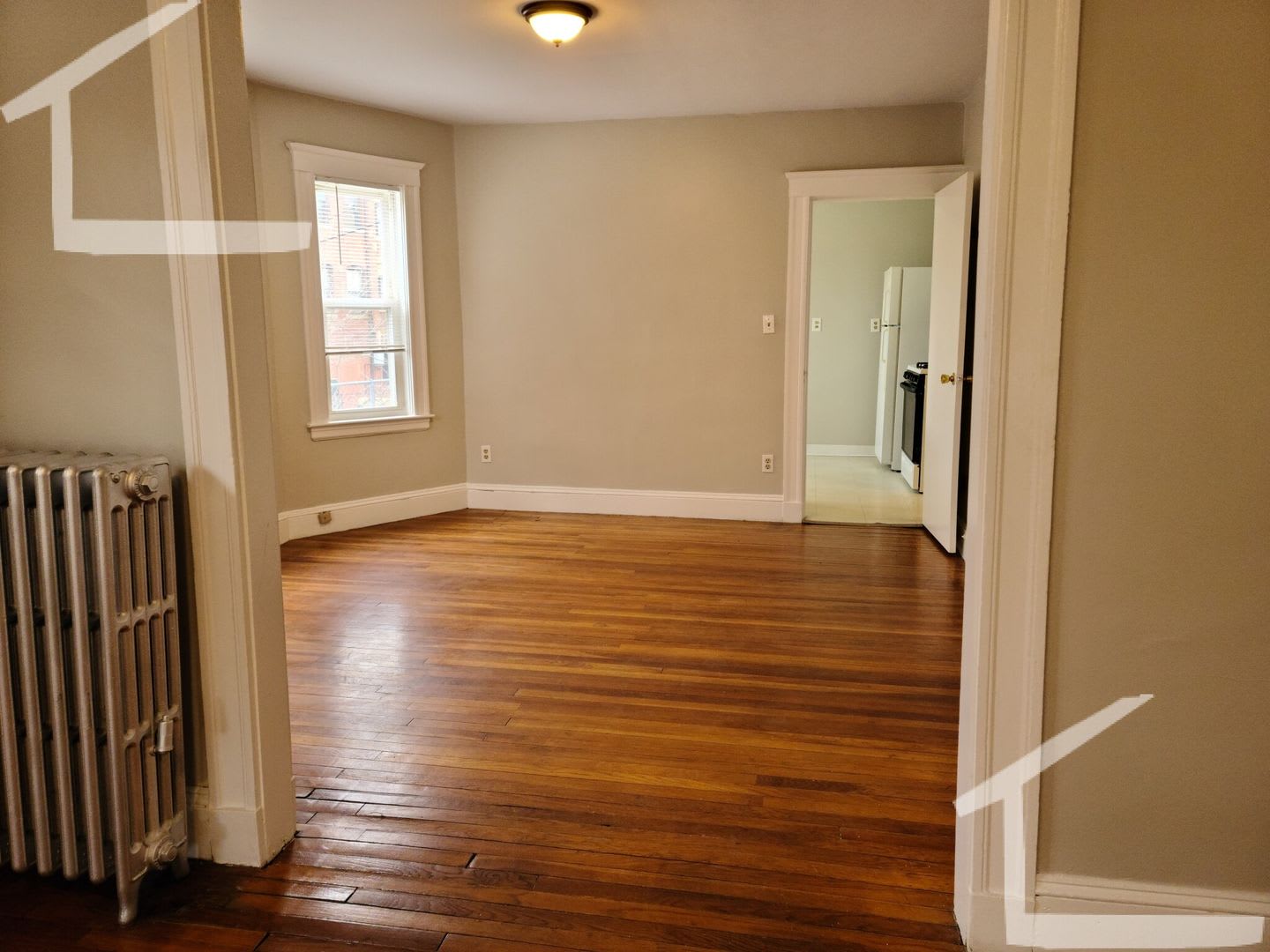 Nice 2 bed in JP – photo 3