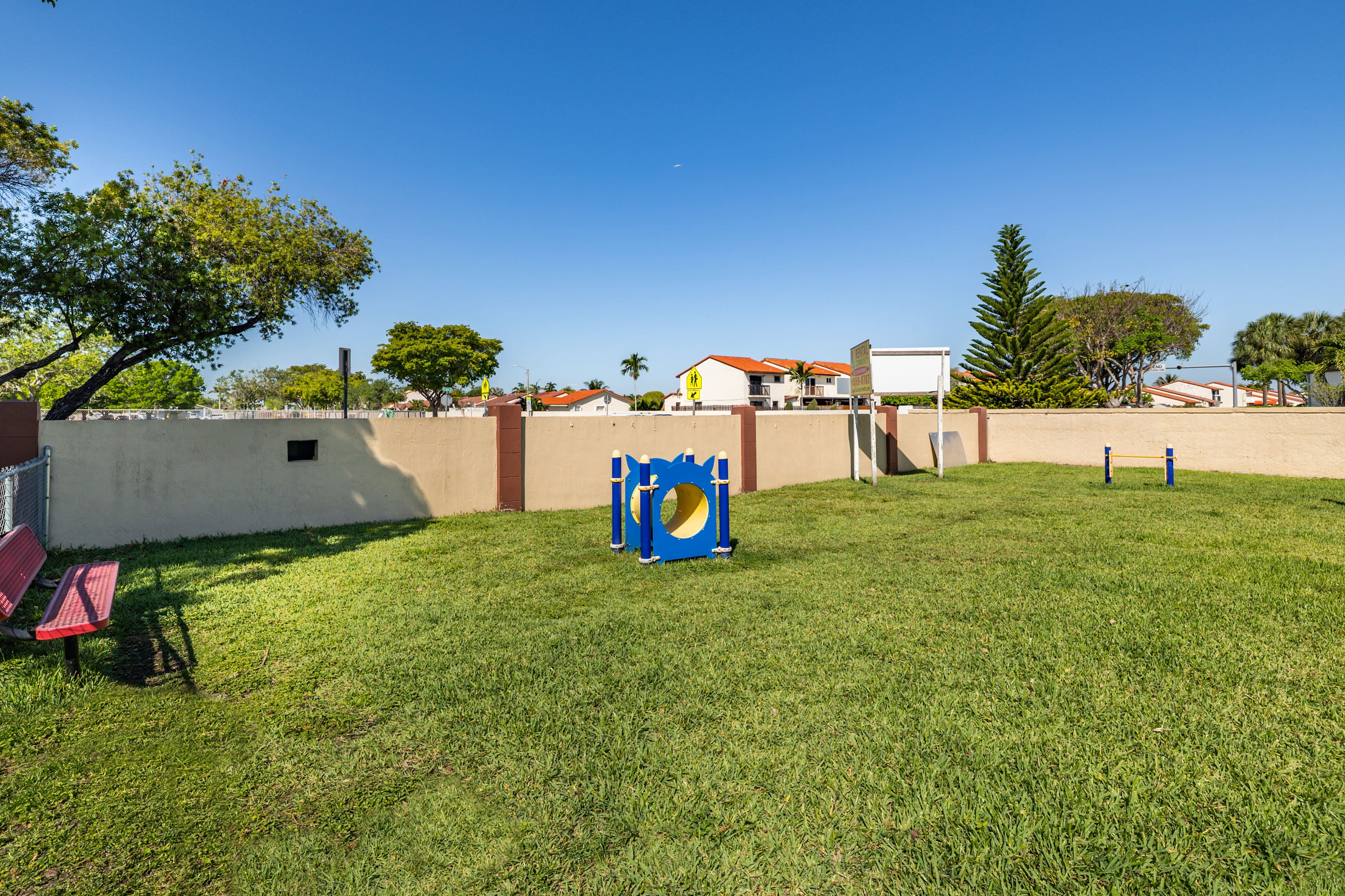 1950 Sw 13Th St 1950 Miami Fl 33145 – photo 3