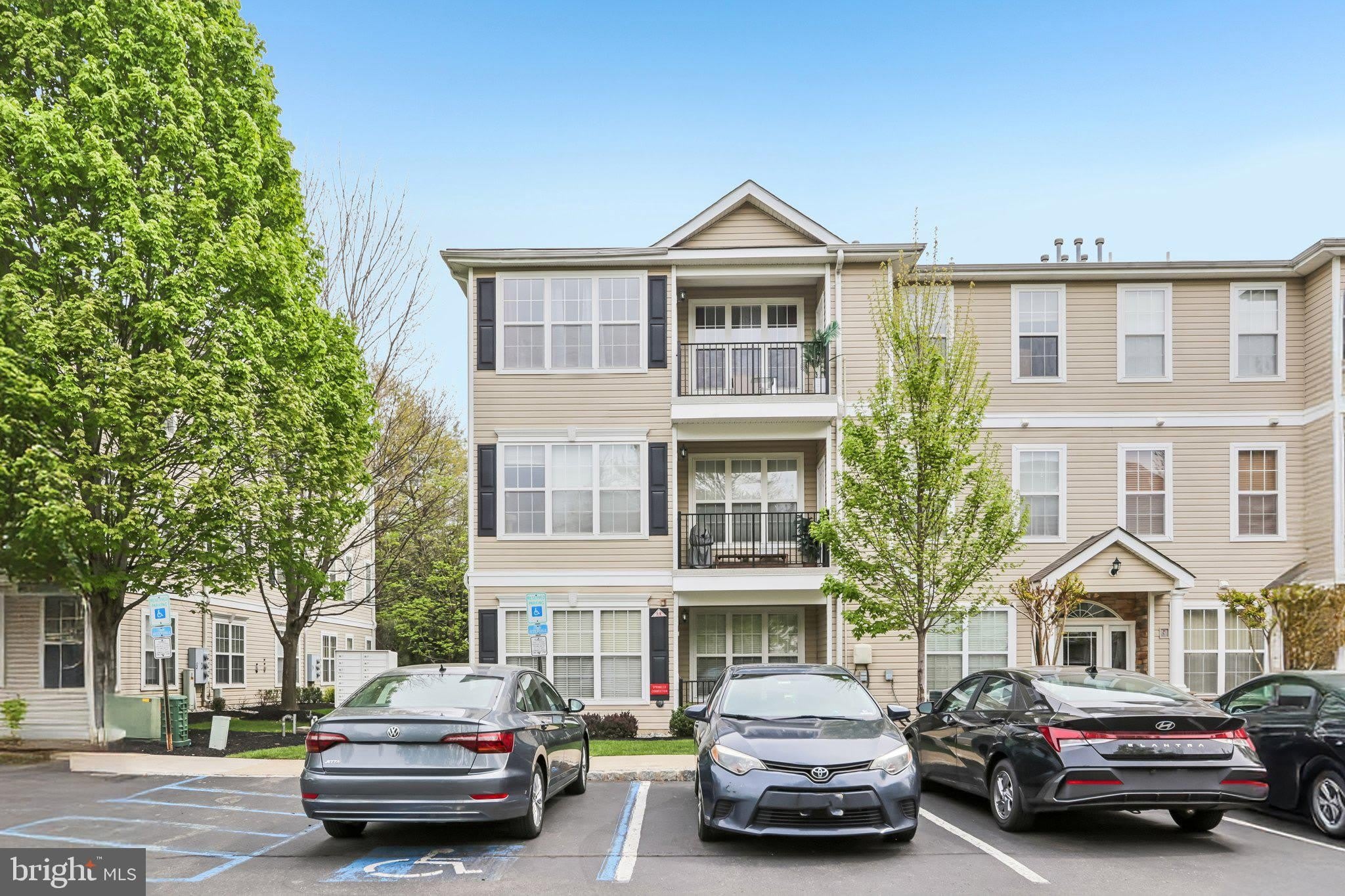 121 KYLE Way – photo 2