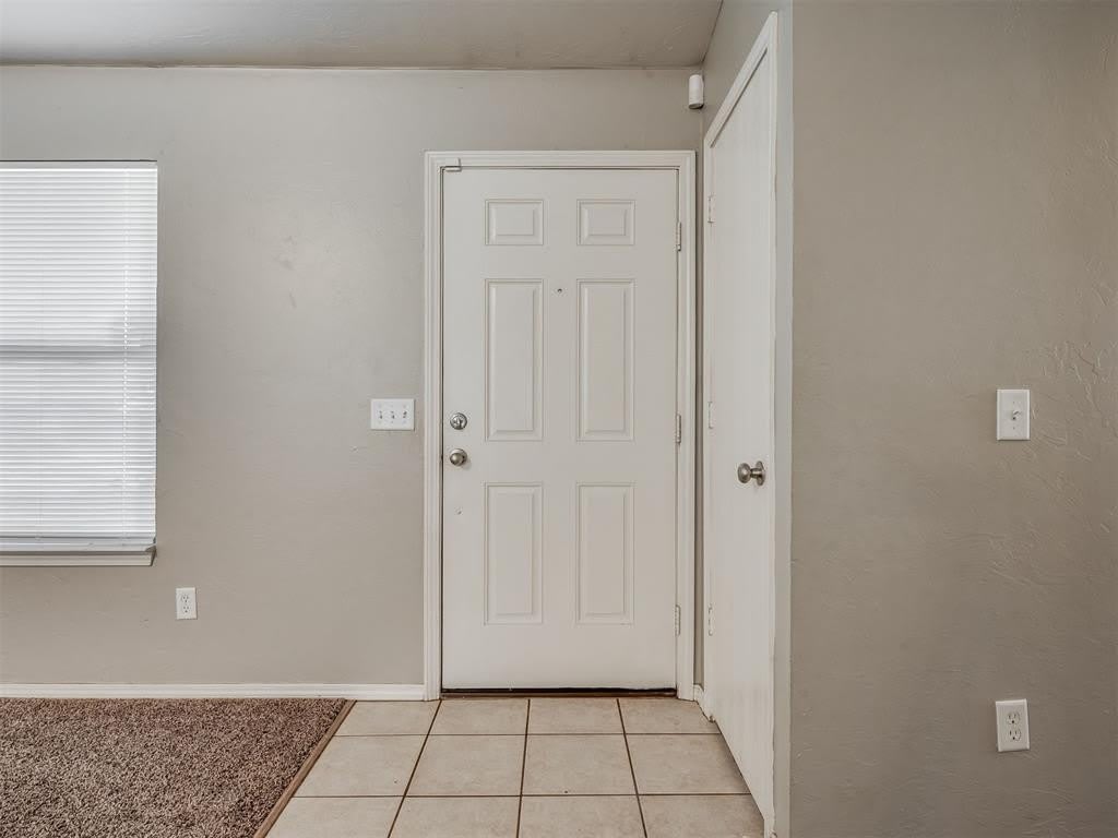 9728 SW 27th Street – photo 5