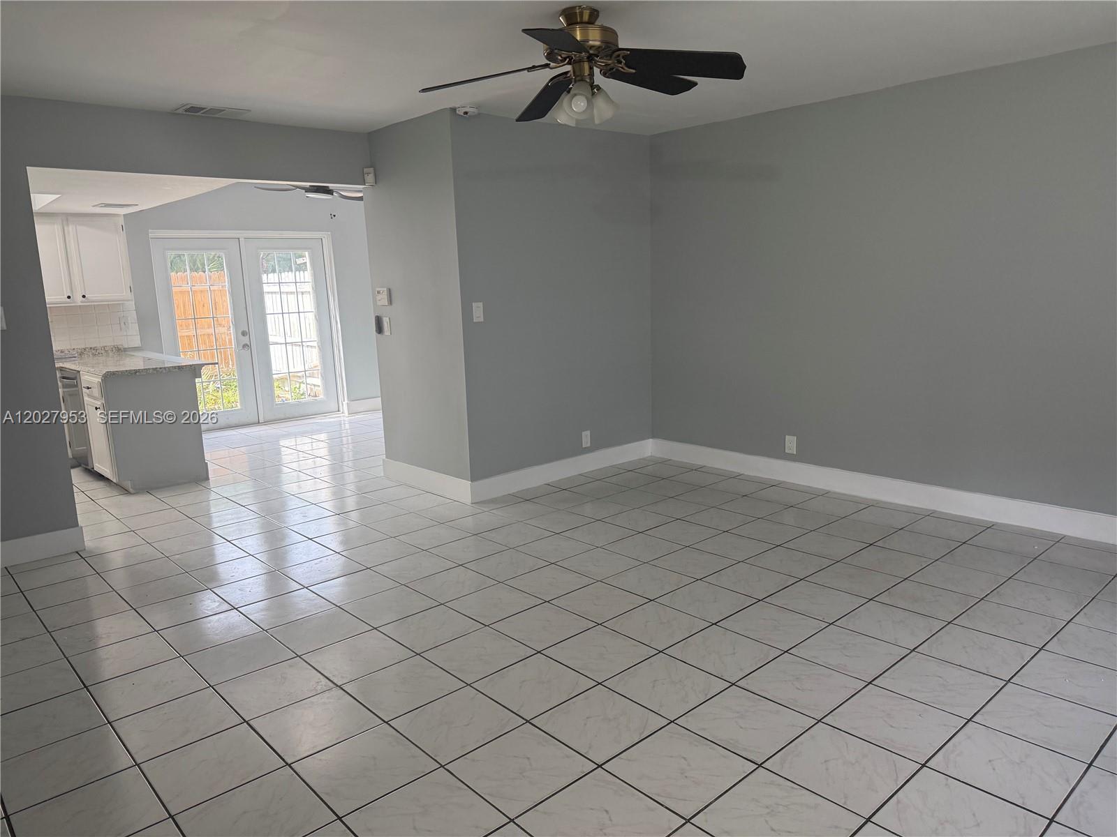 7926 Kimberly Boulevard – photo 3