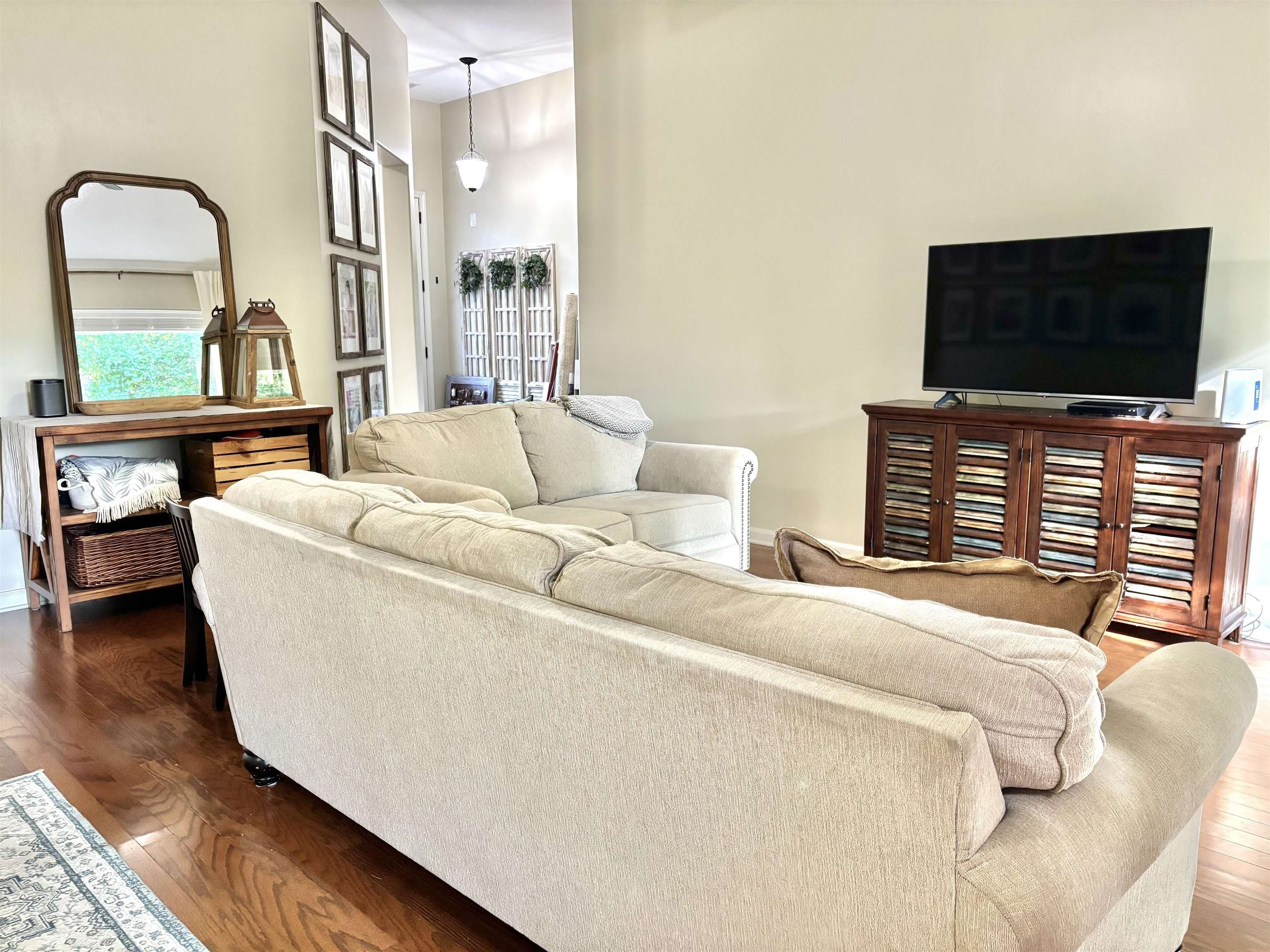 6399 WILLIAM HILL Dr – photo 5