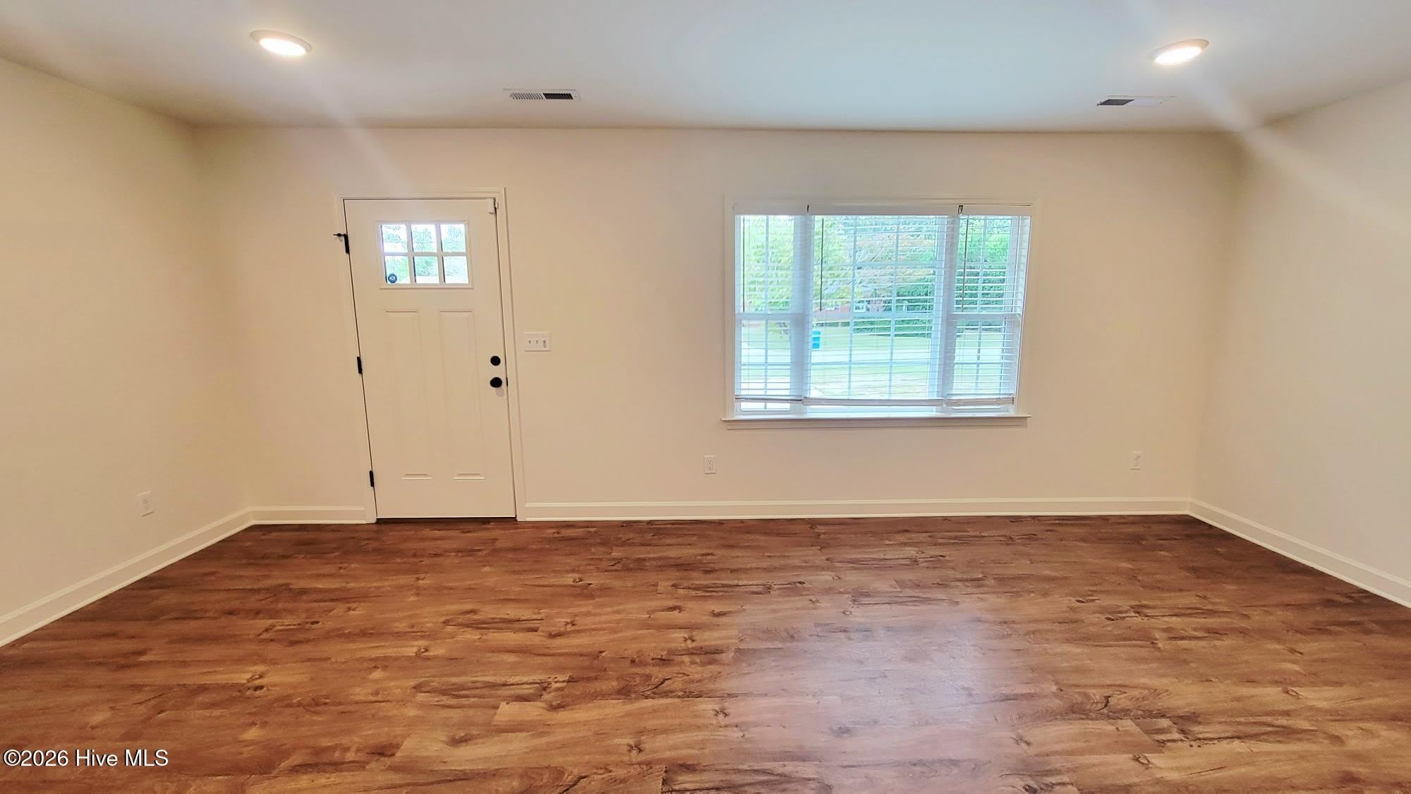 408 Pine Hills Drive – photo 2
