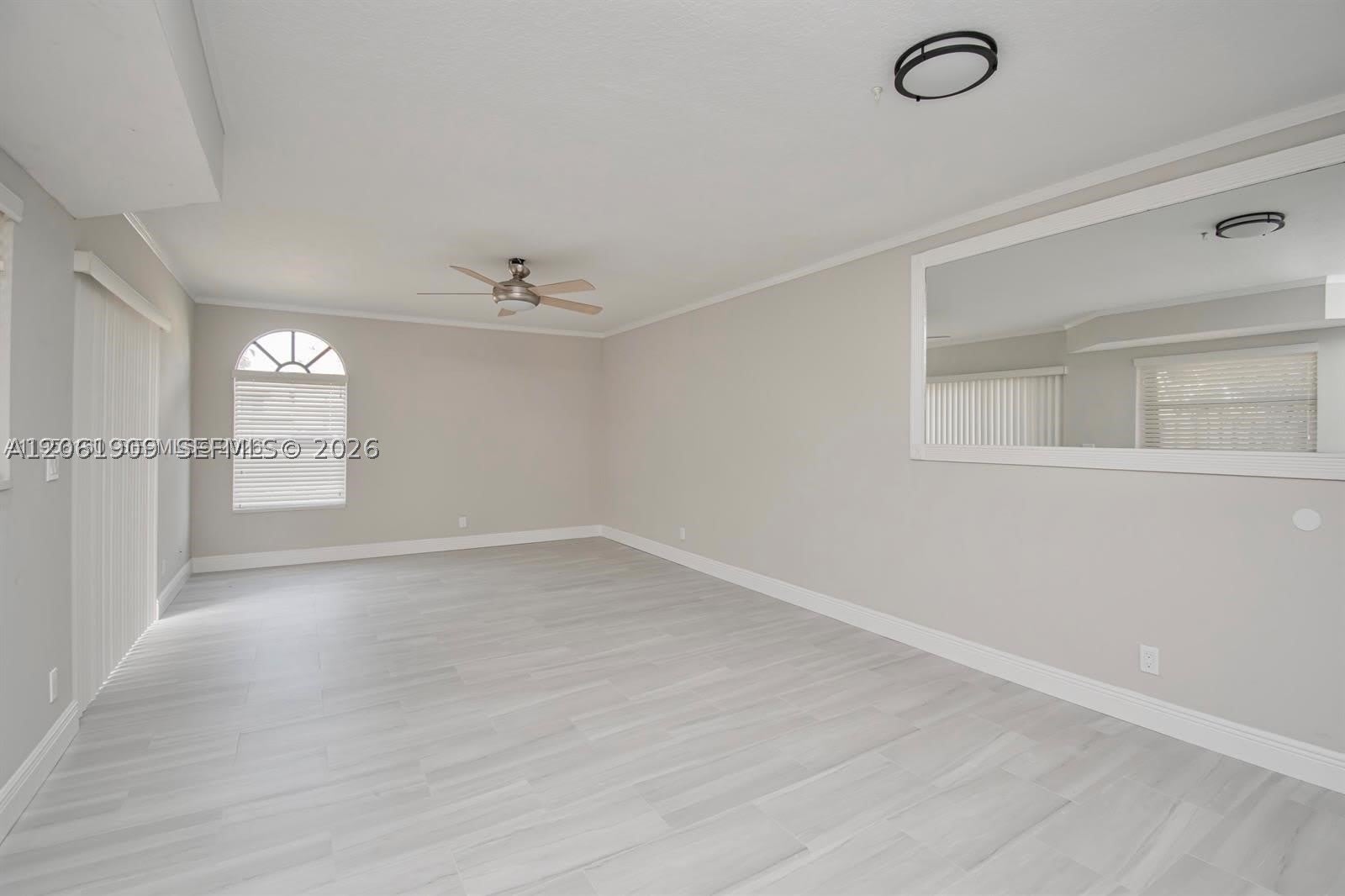 4240 Village Dr – photo 3