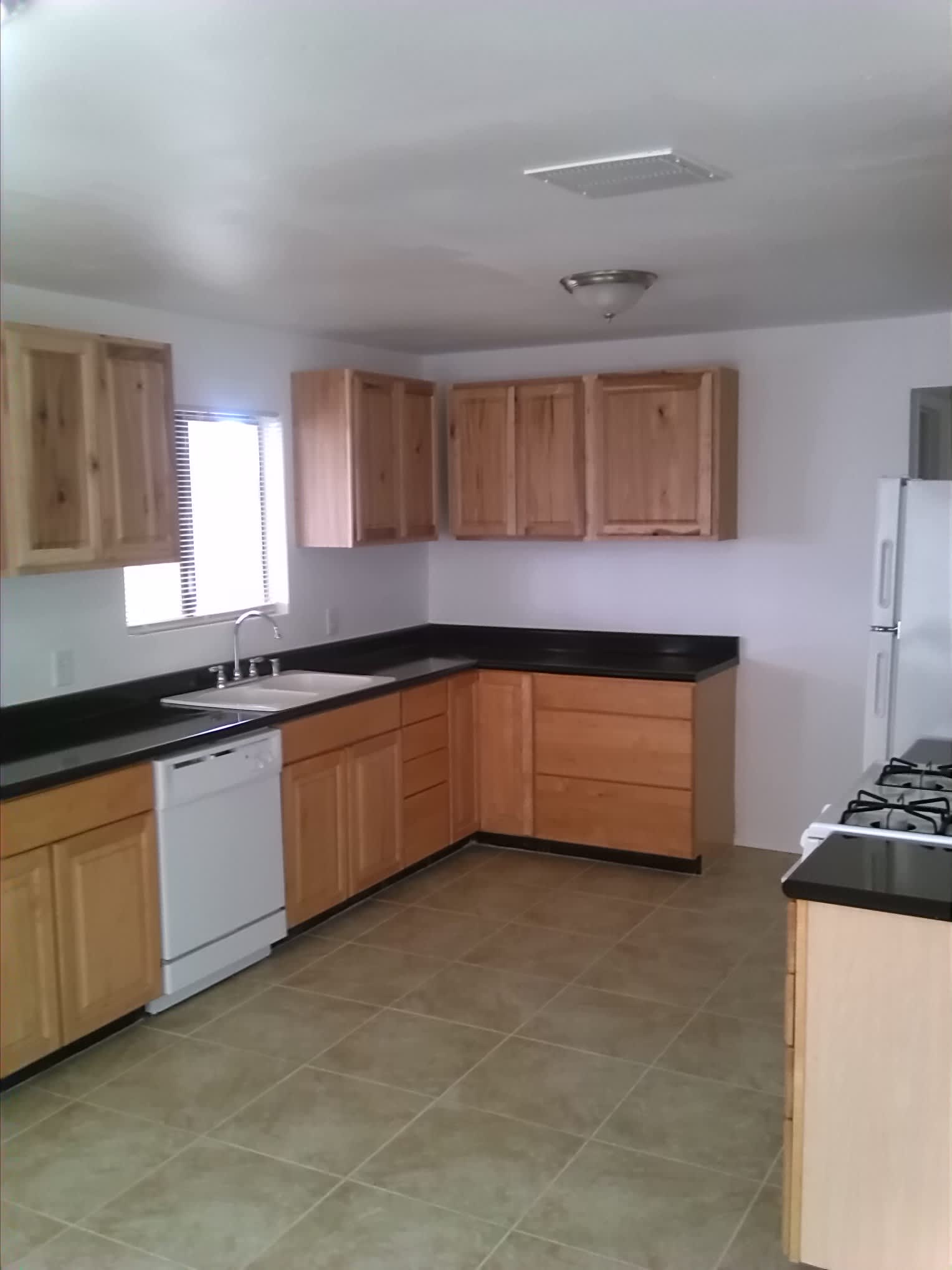 518 W 13Th Street – photo 3
