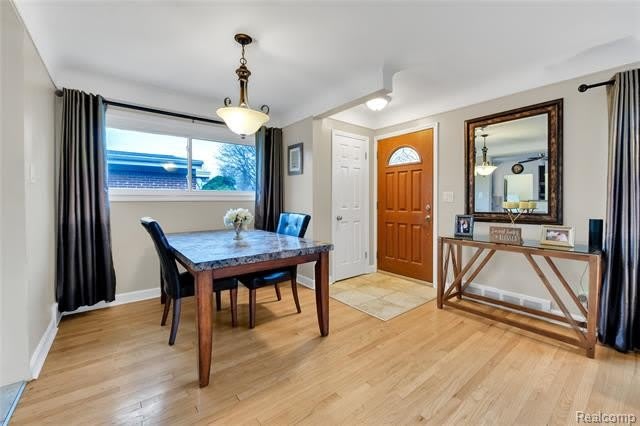 10070 Buckingham Avenue – photo 5