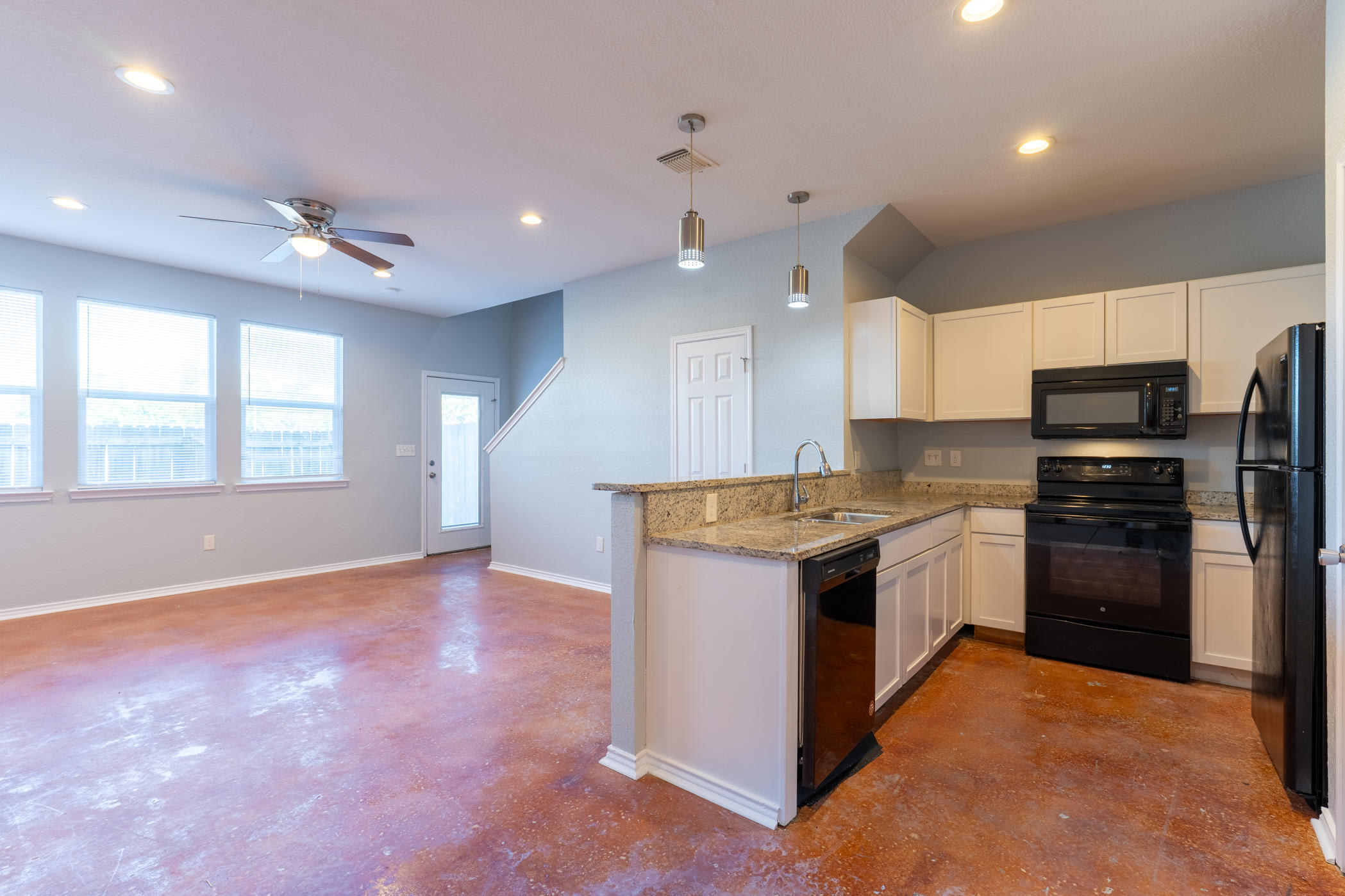 6918 Crestway Drive 2 – photo 4