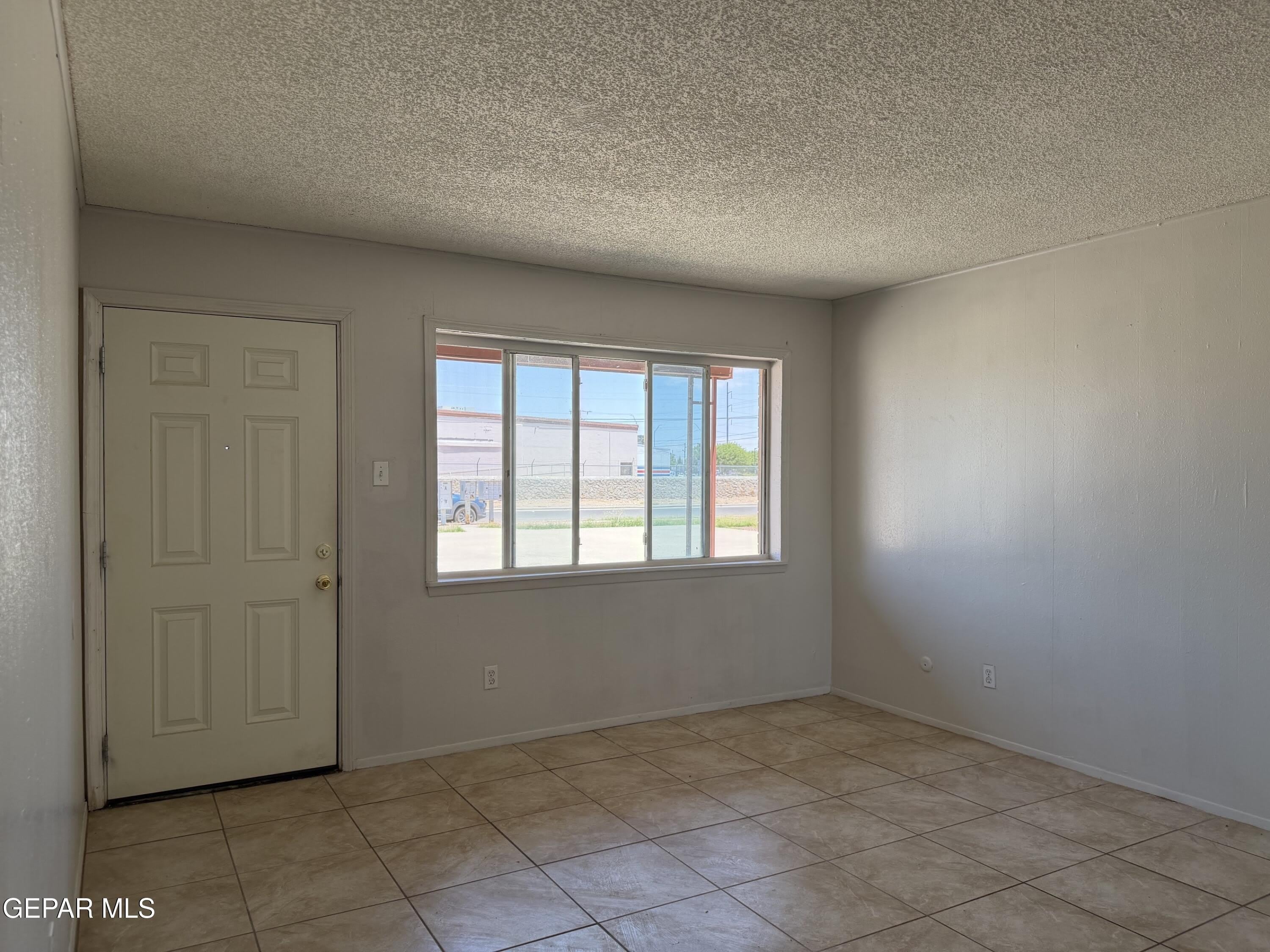 9606 Montrose Court – photo 5