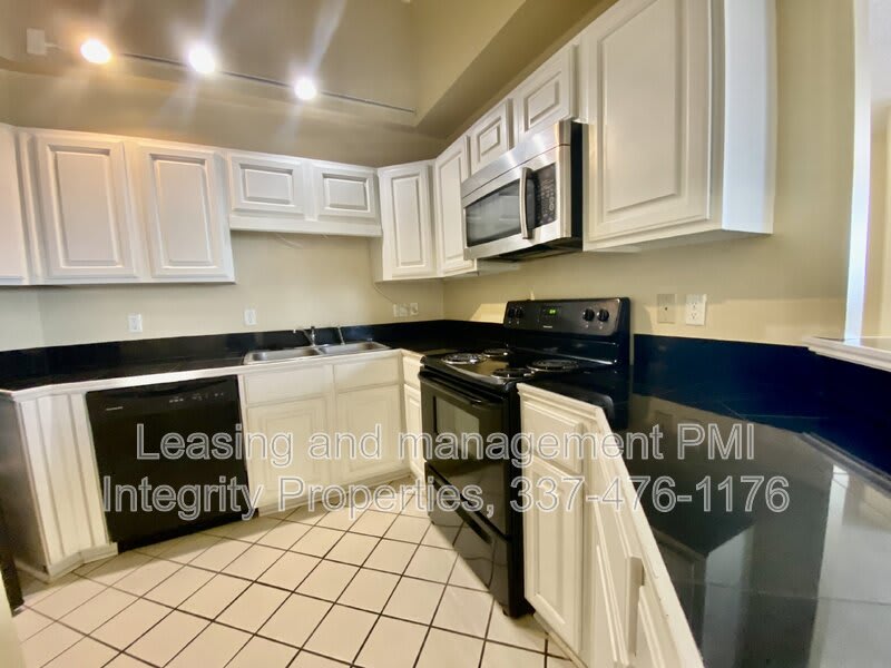 11550 Southfork Ave – photo 4