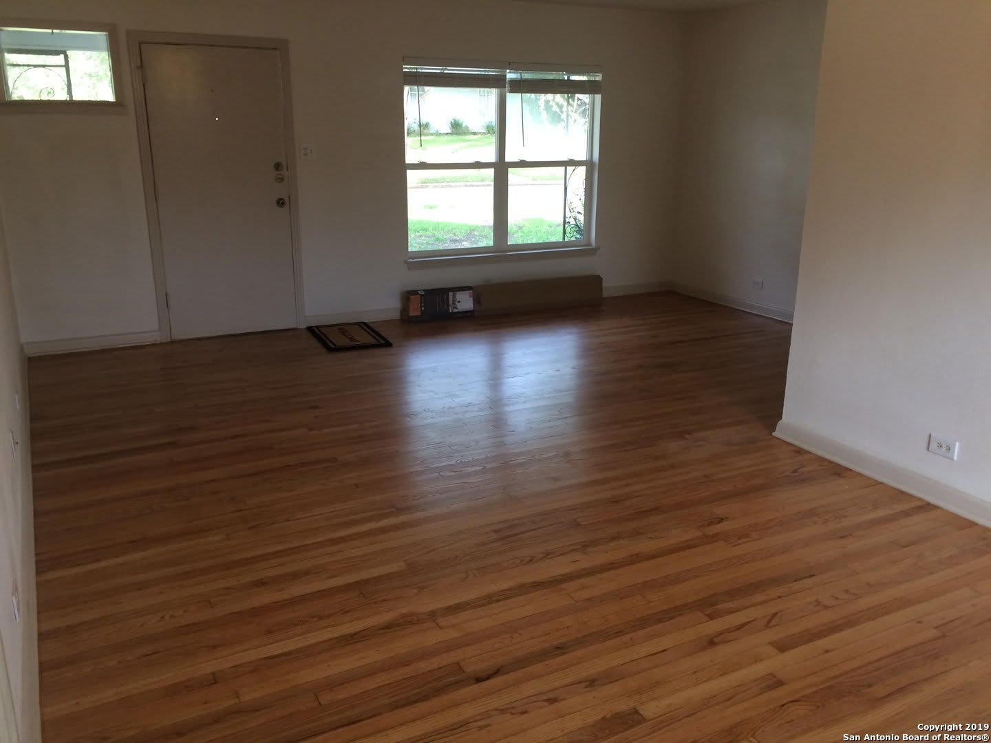 1204 WILTSHIRE AVE – photo 4