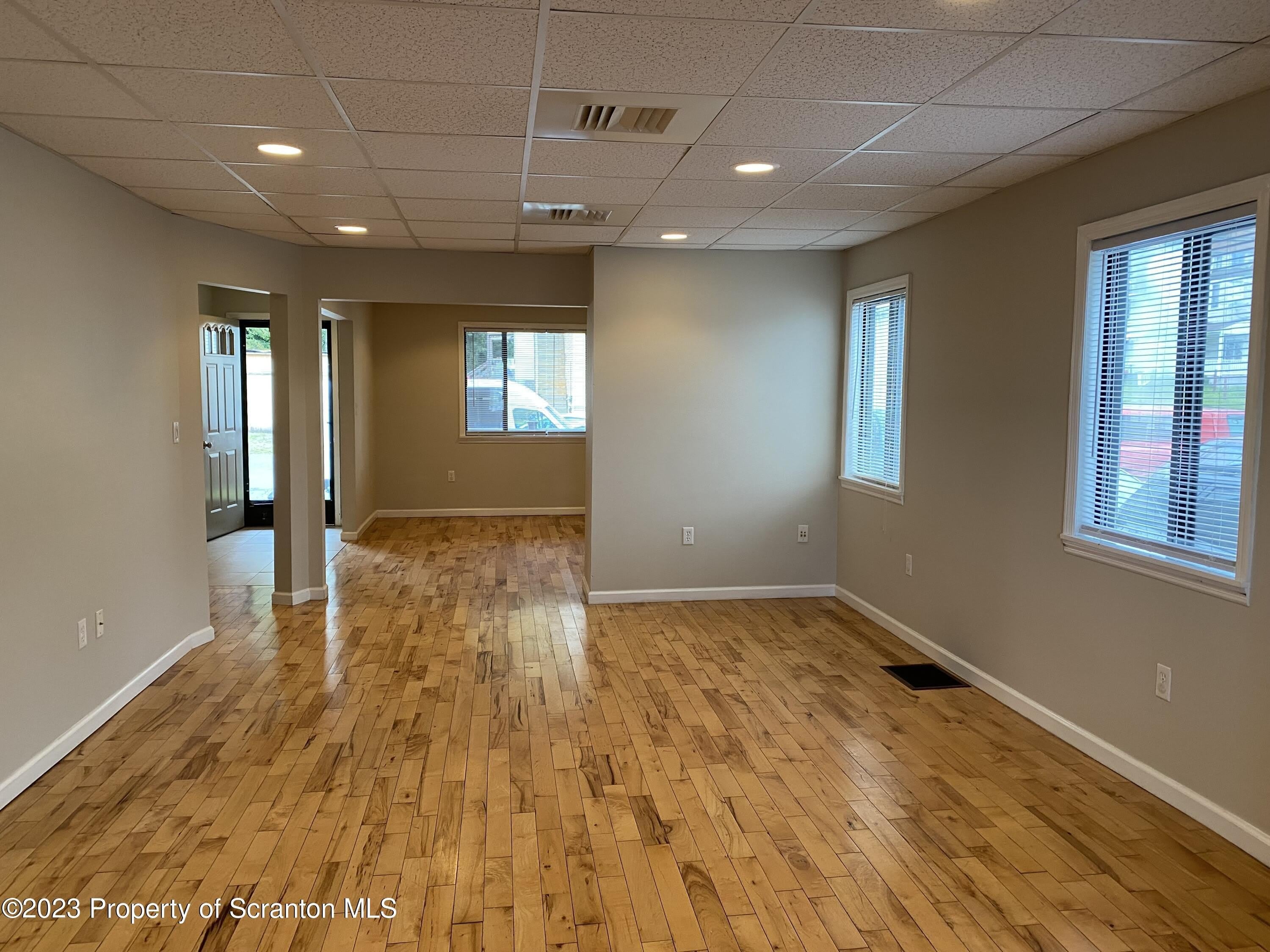 440 Larch Street – photo 2