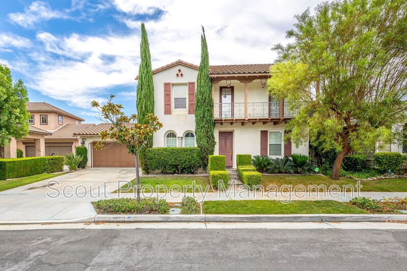 28851 Springfield Place – photo 1