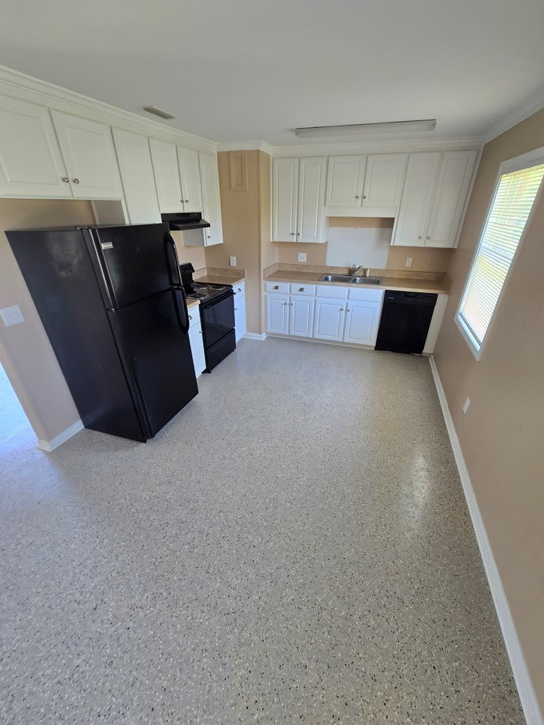 52 Caprice Ct. – photo 3