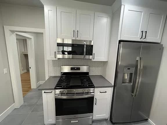 370 N Wilton Pl – photo 5