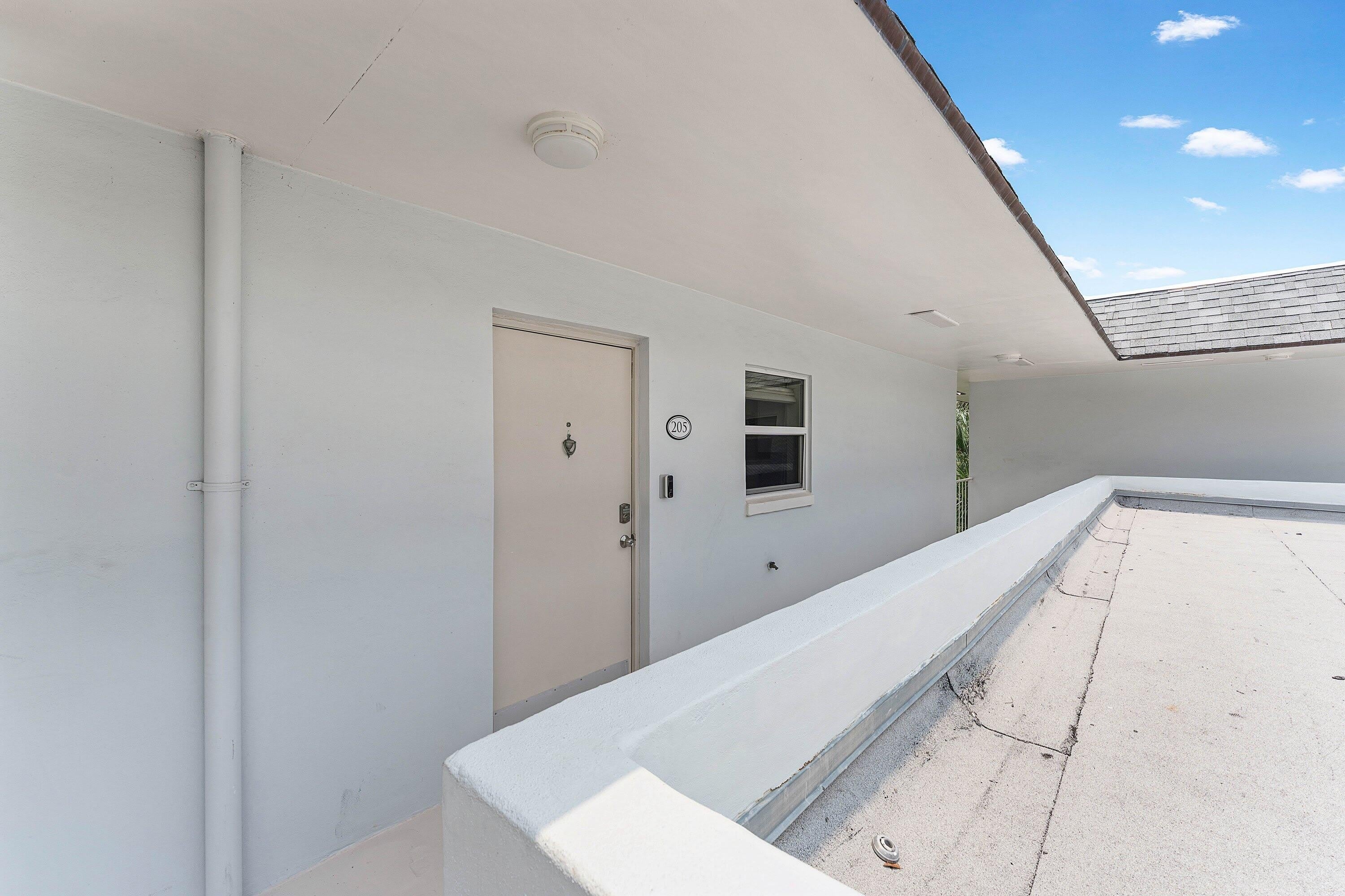207 Tropic Isle Drive – photo 4