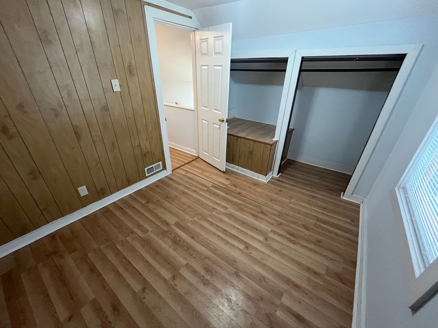 1 Bedroom W/ Loft Area – photo 3
