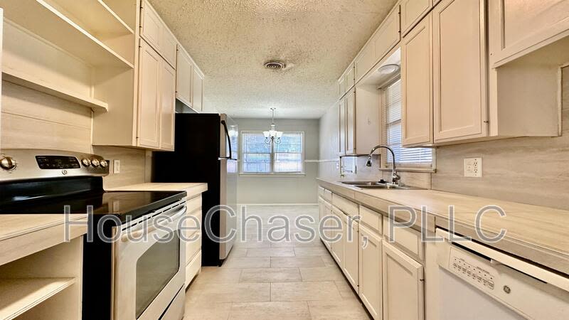 3411 39th Street – photo 5