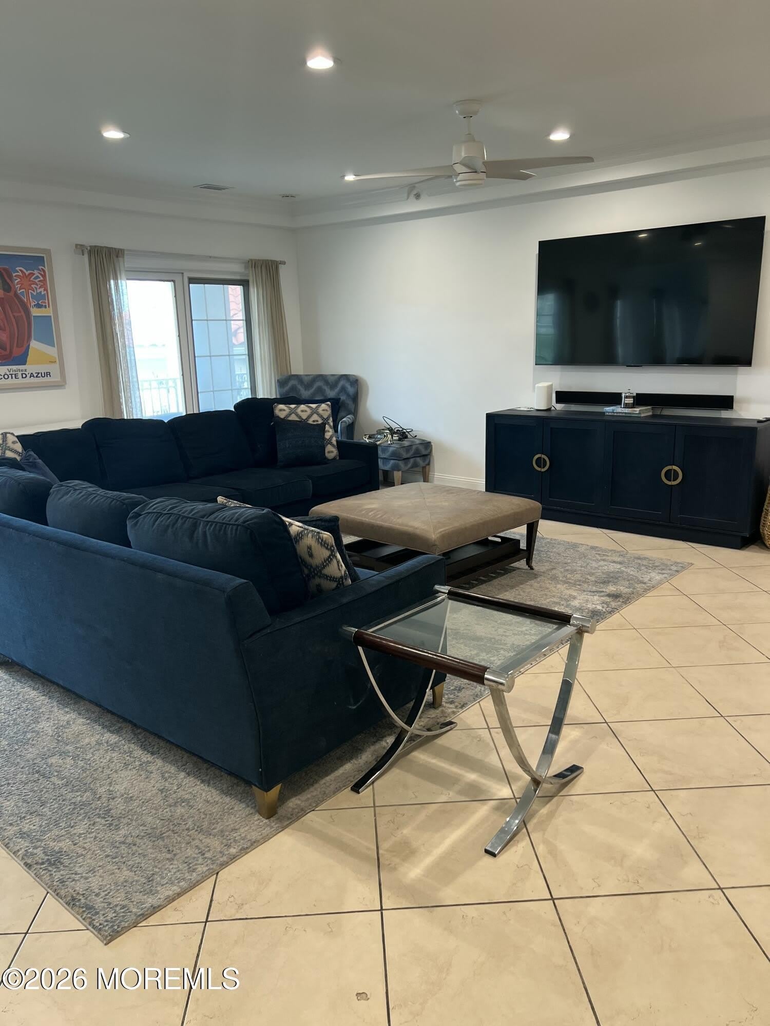 121 Riviera Drive – photo 2