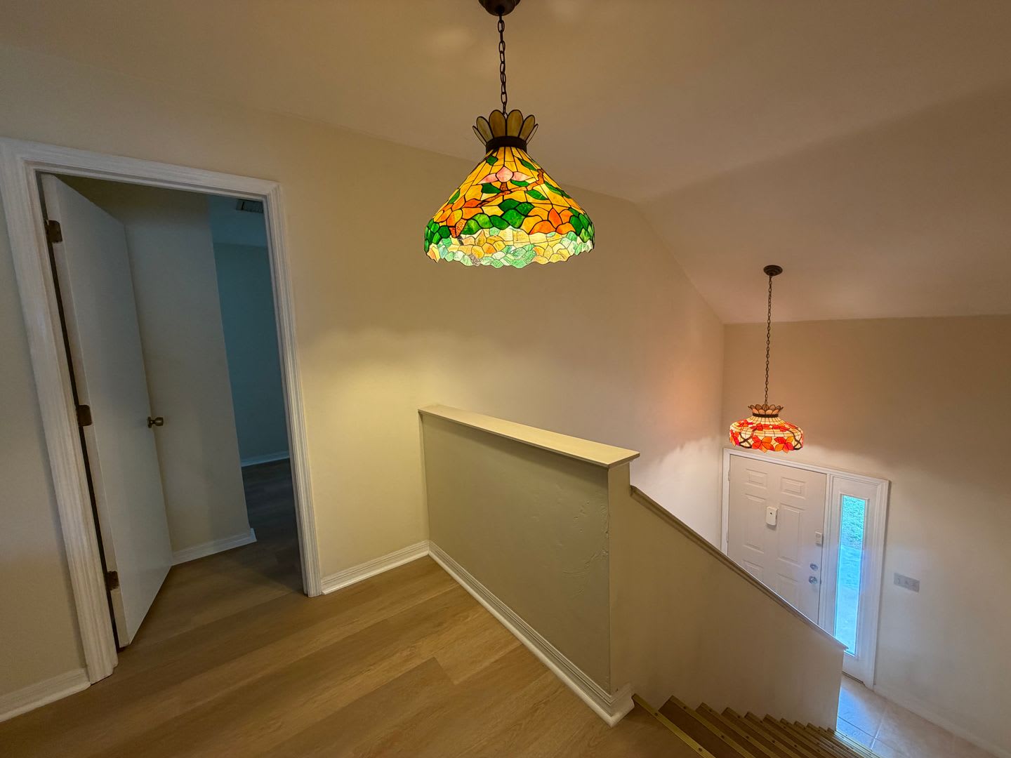 WOW, beautiful home with neighborhood pool! – photo 5
