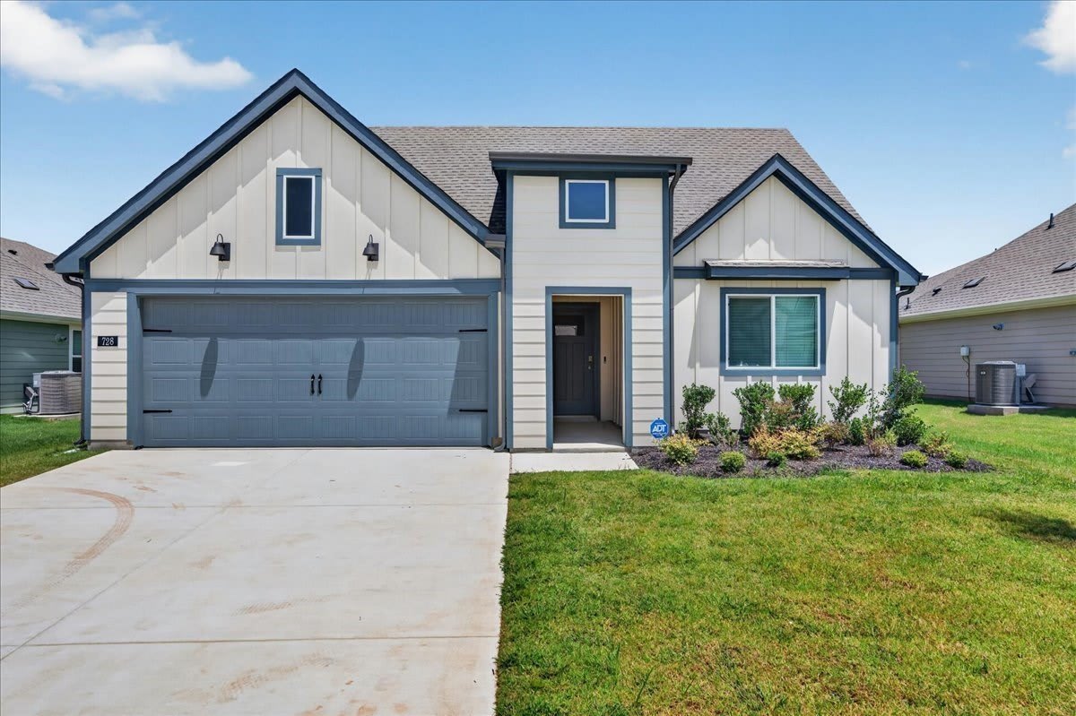 728 Orchid Way – photo 2