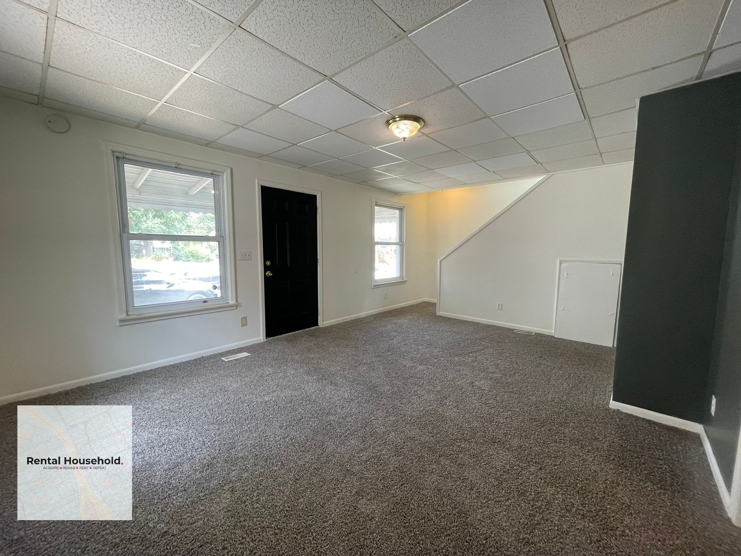 Charming 4 Bedroom Home-Centrally Located & Ready for Move-In! – photo 5