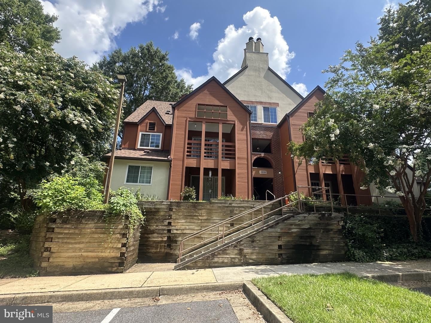 4916 COLUMBIA RD #3 – photo 1