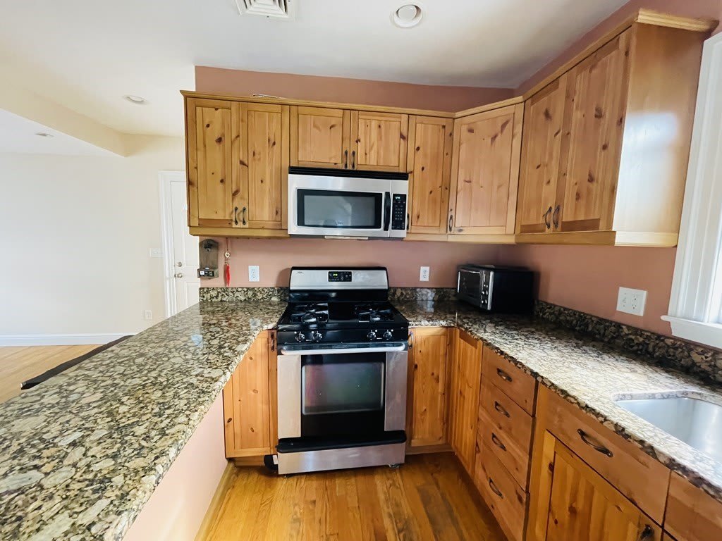18 Richardson St – photo 5