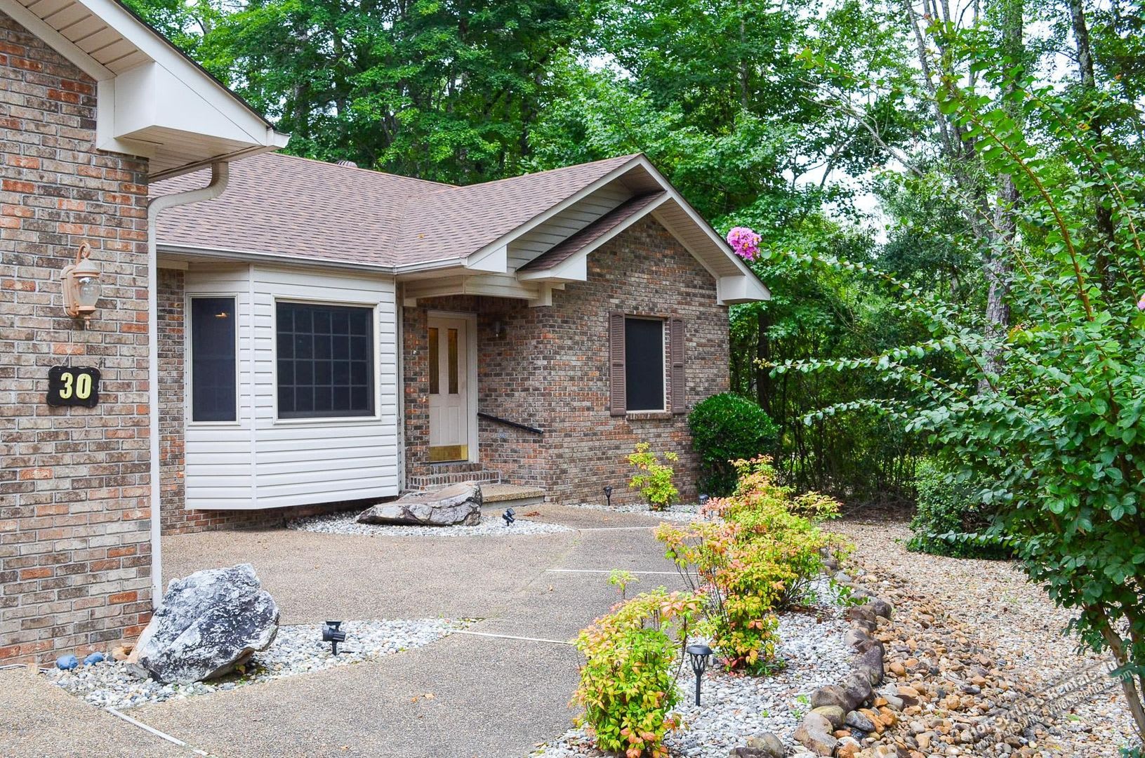 Spacious 3 Bedroom Home For Long Term Lease In Hot Springs Village – photo 5