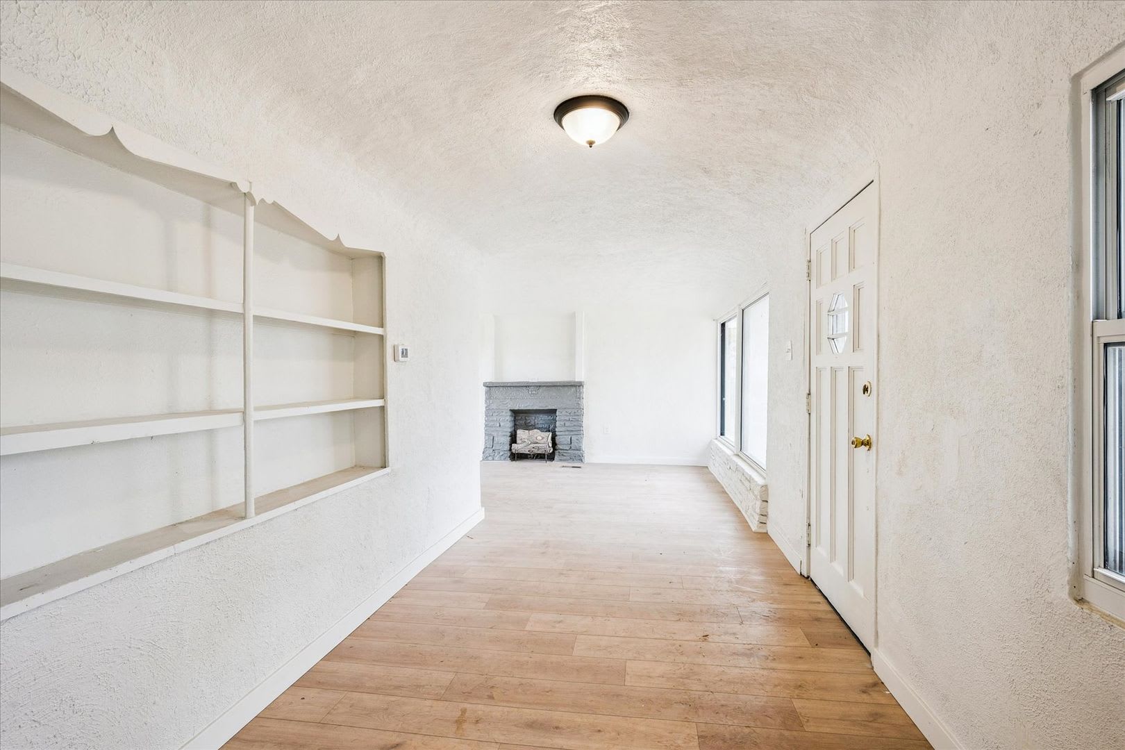 House In Aurora – photo 5