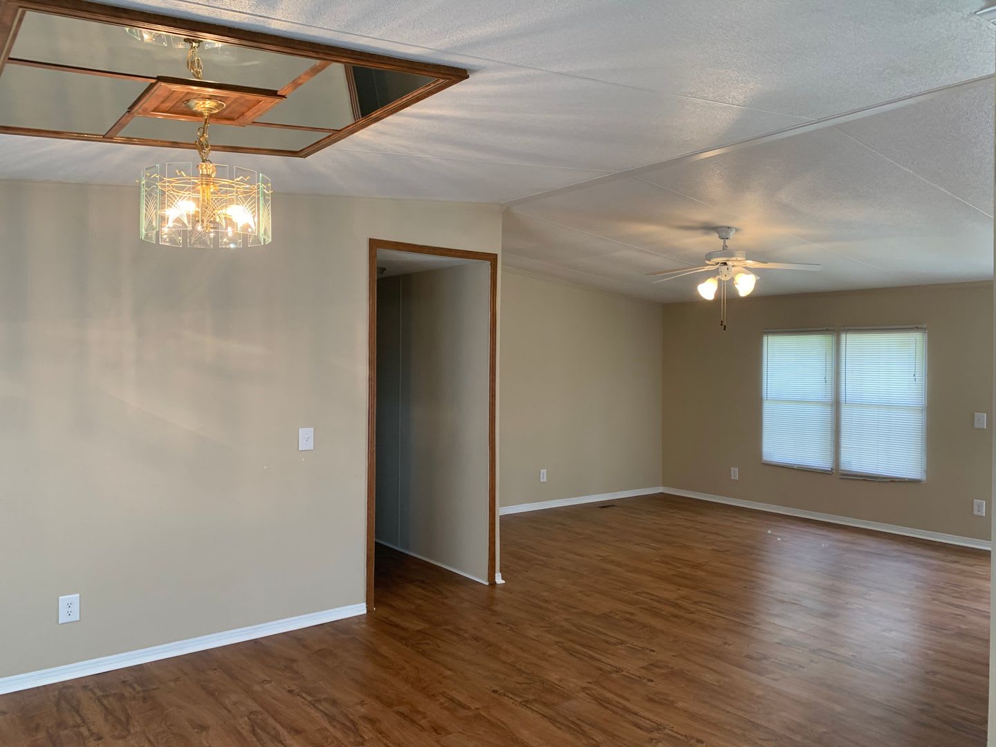 Spacious 3 Bed/2 Bath Home – photo 5